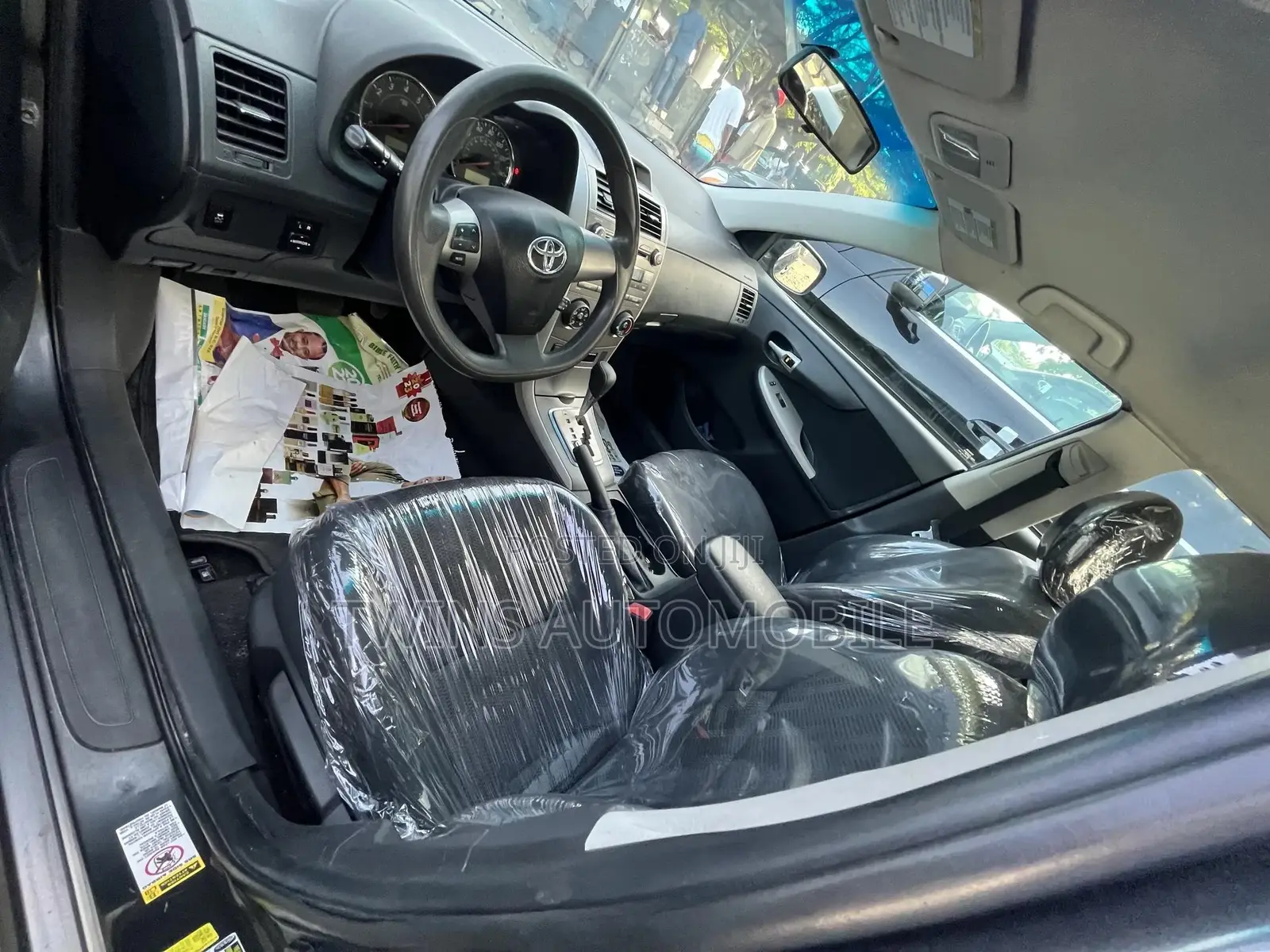Toyota Corolla S 4dr Sedan (1.8L 4cyl 4A) 2011 Gray