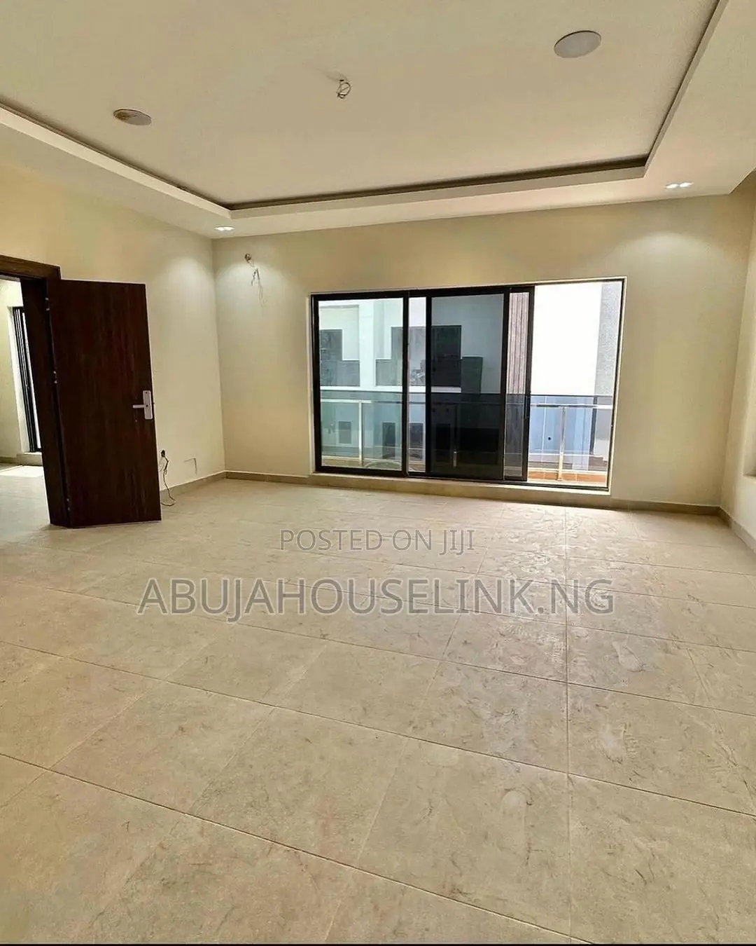 5bdrm Duplex in Guzape Abuja for sale