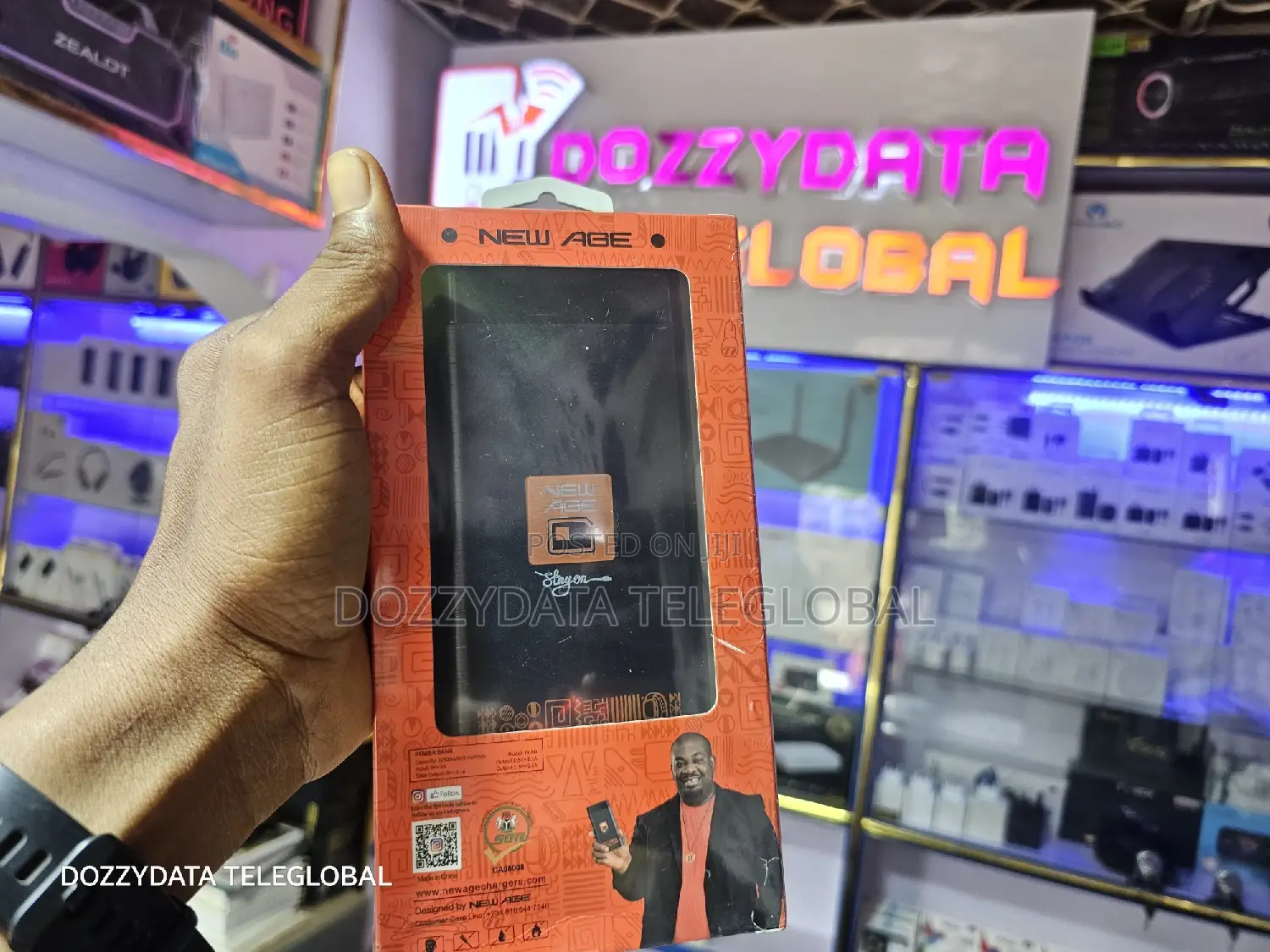 Newage Y3-8d 22500mah Powerbank