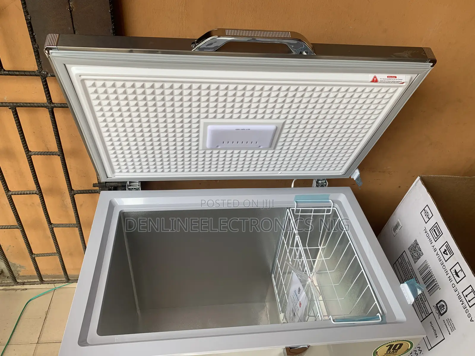 Scanfrost 250liters Inverter Chest Freezer