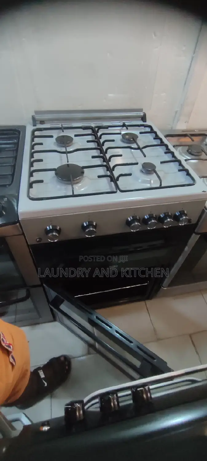 Beko 4 Burner Standing Gas Cooker With Oven and Grill 