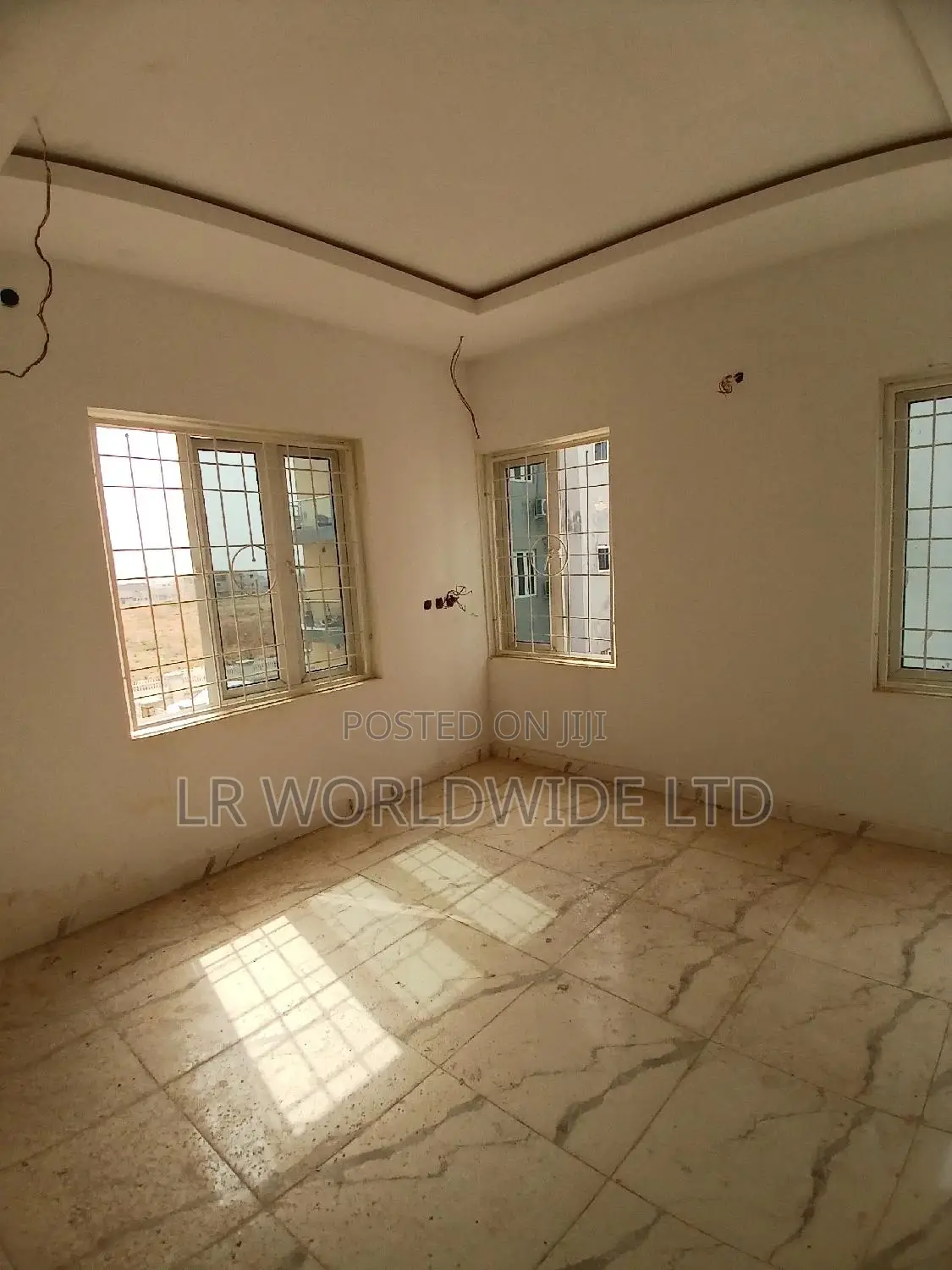 2bdrm Block of Flats in Riverpark, Lugbe District for sale