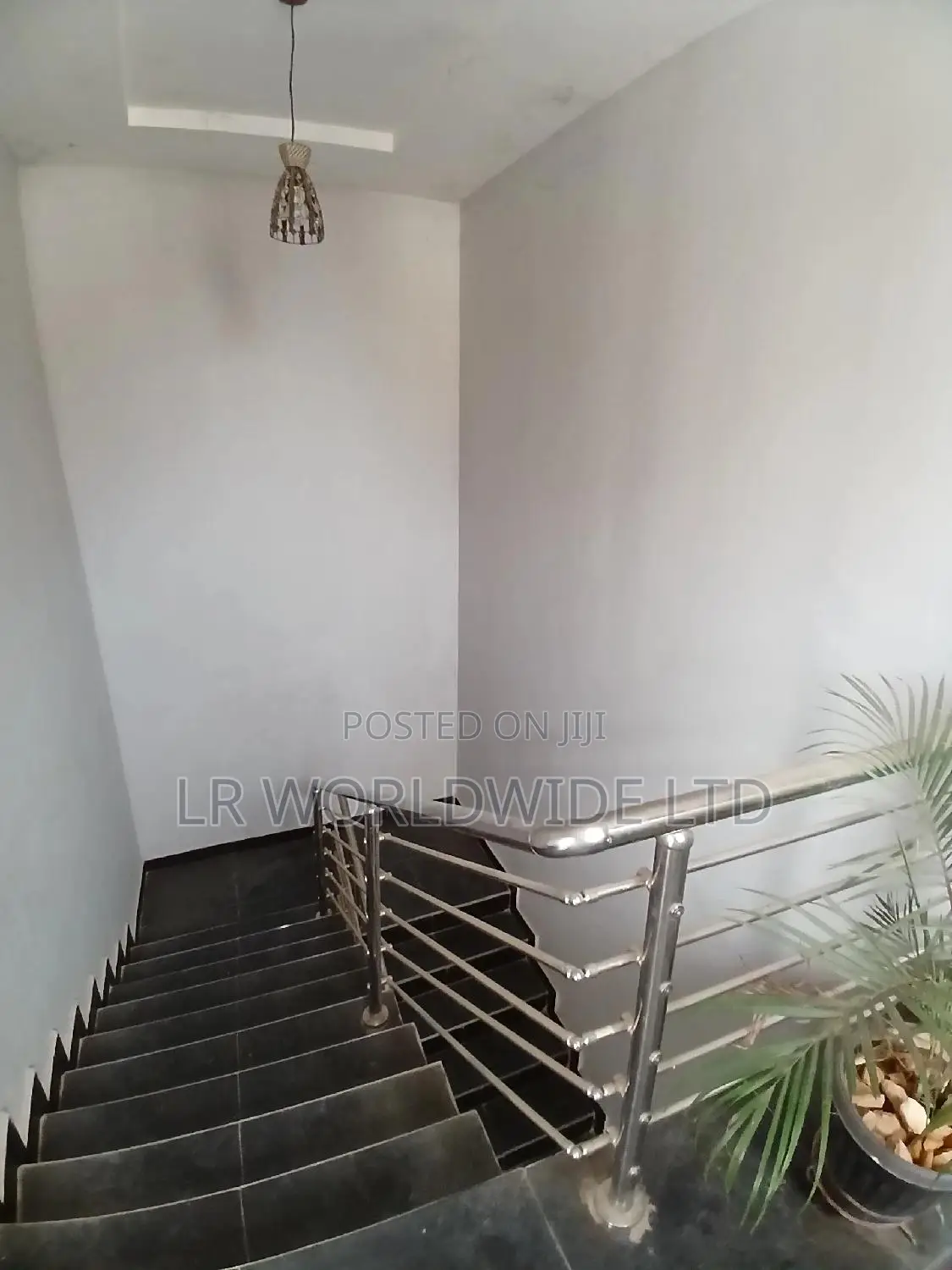 2bdrm Block of Flats in Riverpark, Lugbe District for sale