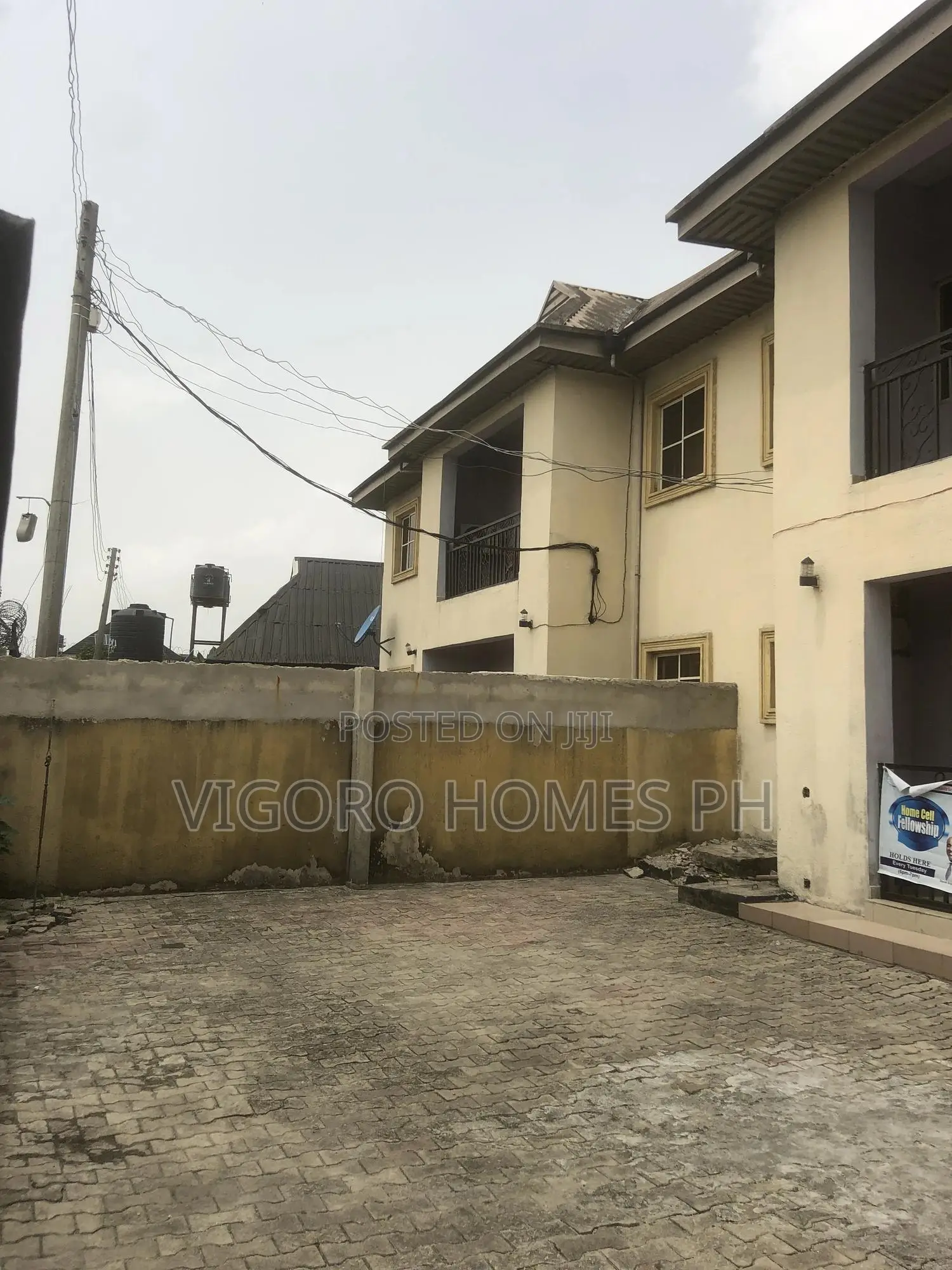 Duplexes 4 Bedroom Each