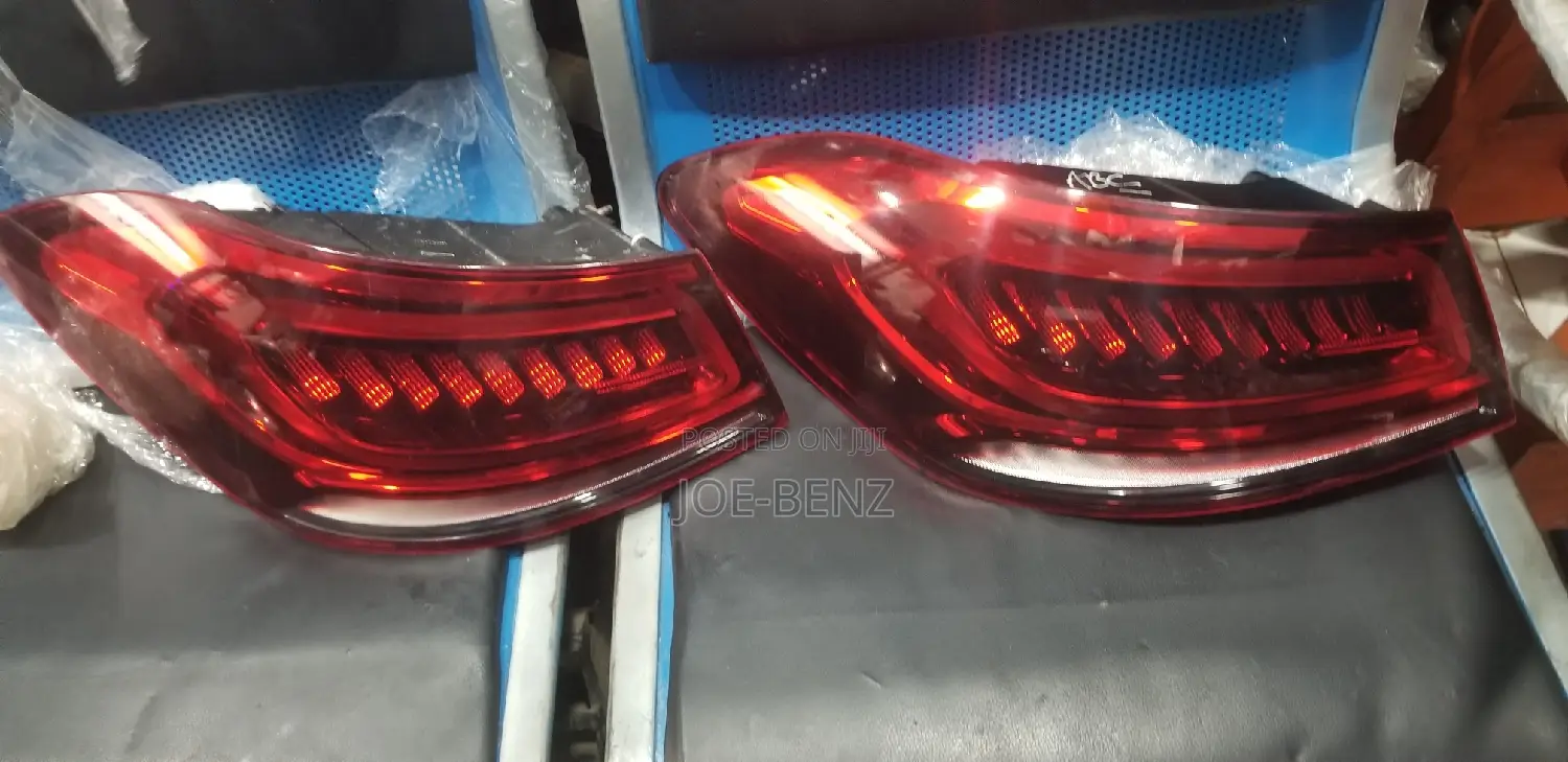 GLE63T AMG 167 Coupe Set of Back Light