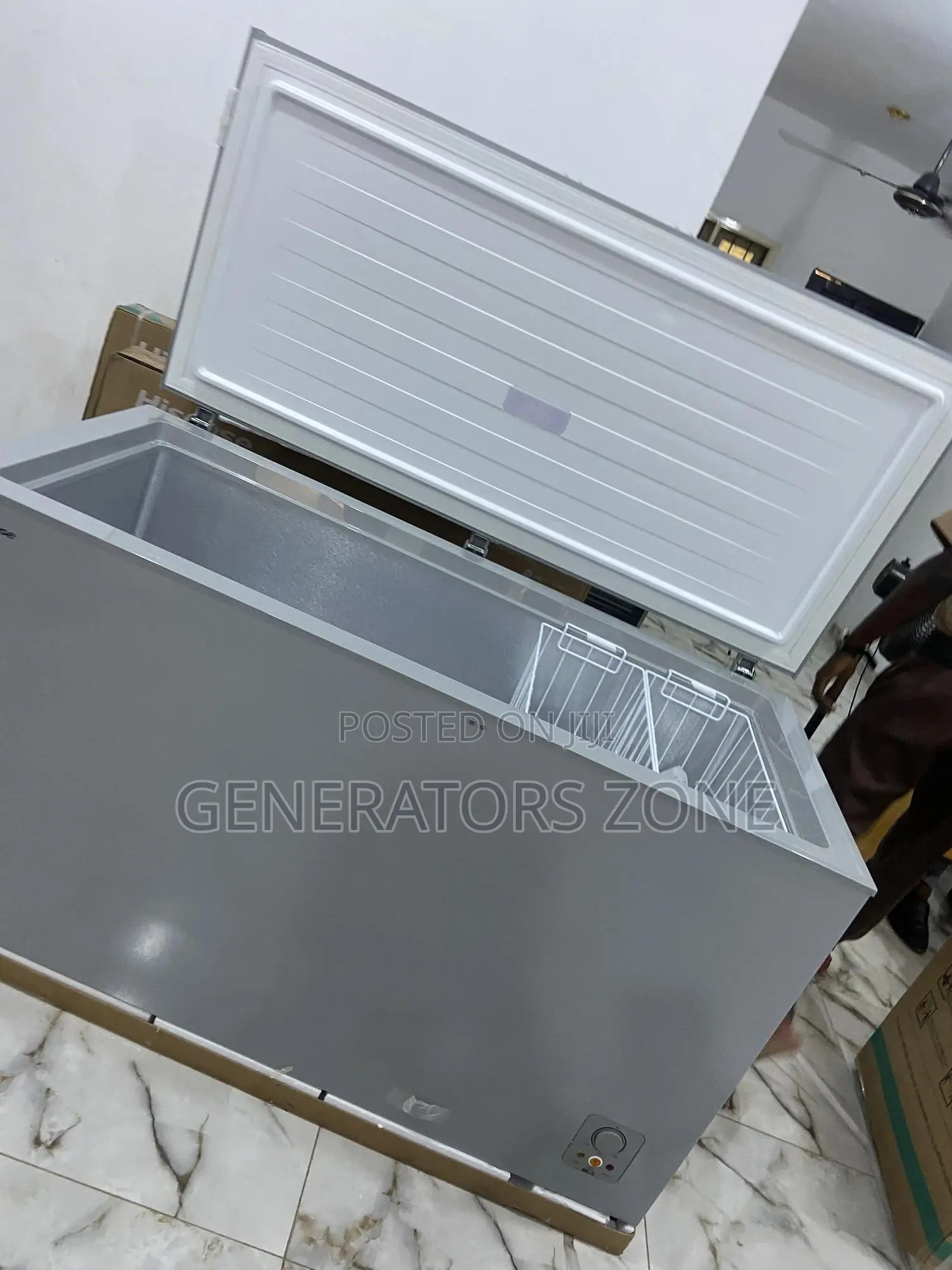 Hisense Chest Freezer 420L