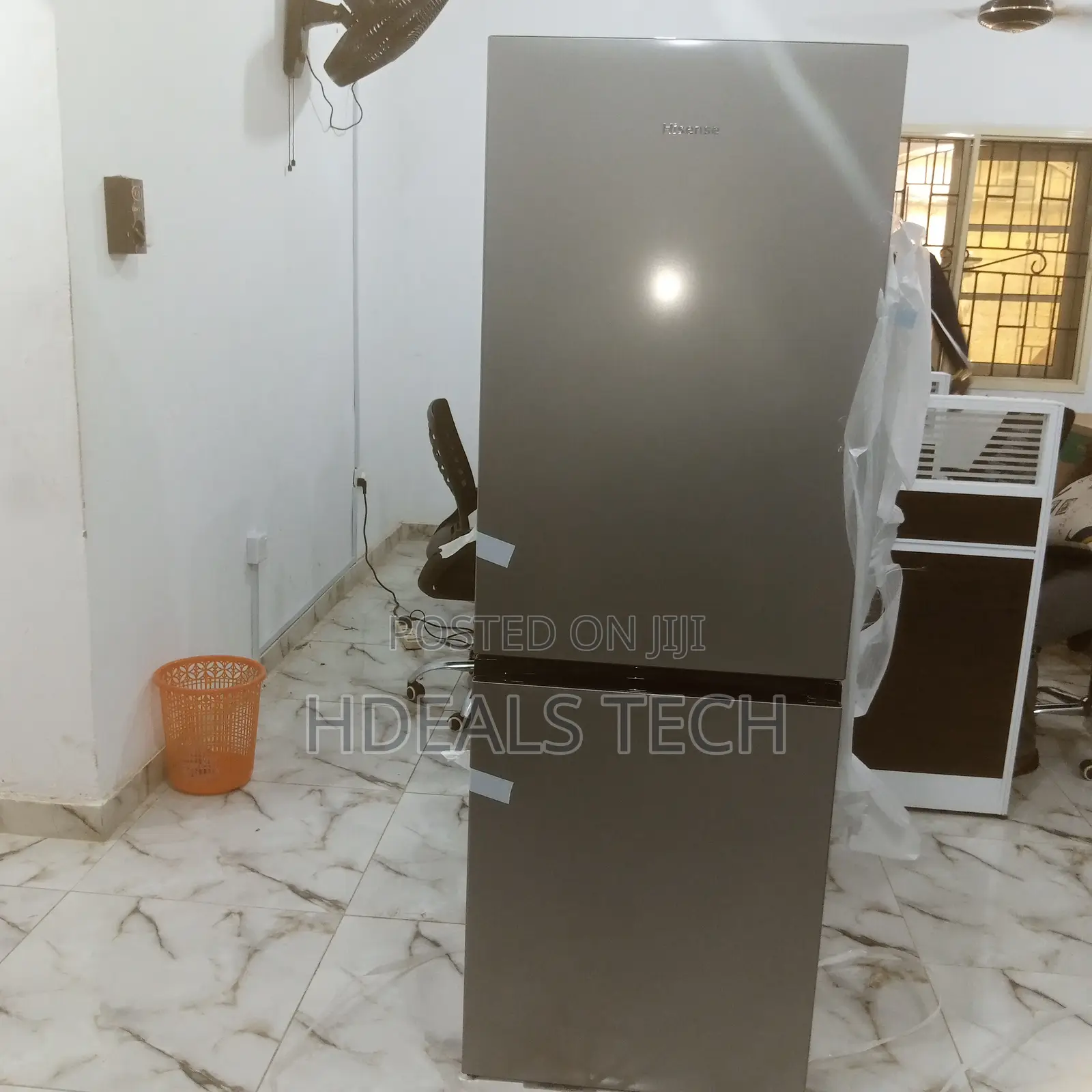 Refrigerator 225l-Hisence.
