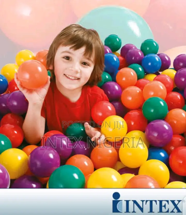 Intex Small Plastic Multi-Colored Fun Ballz