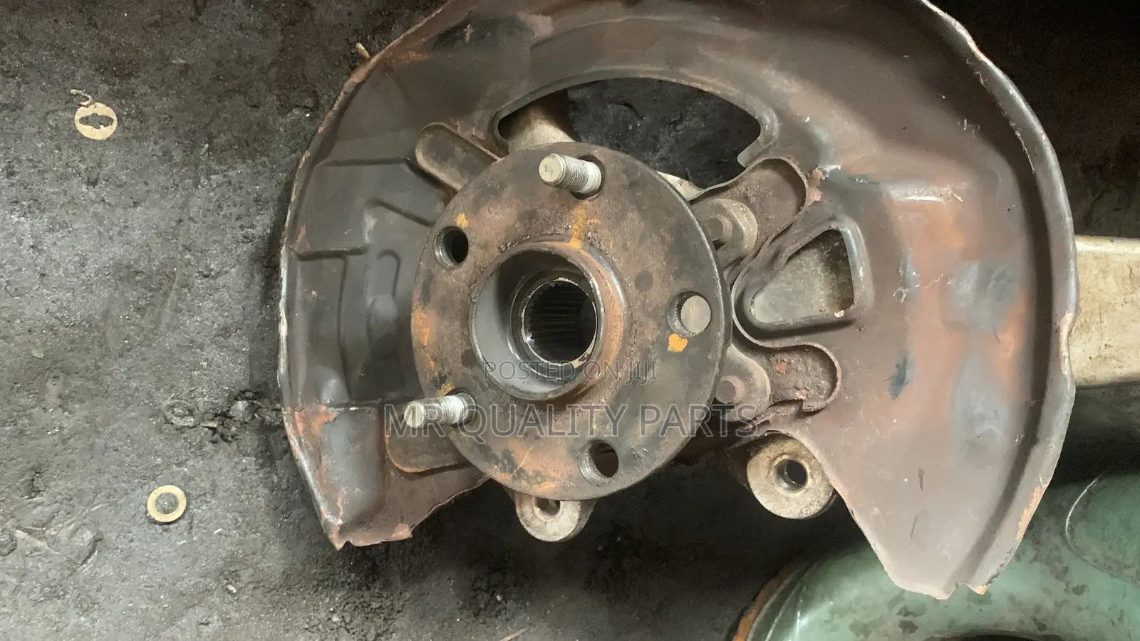 Front Hub for Lexus IS250 Set