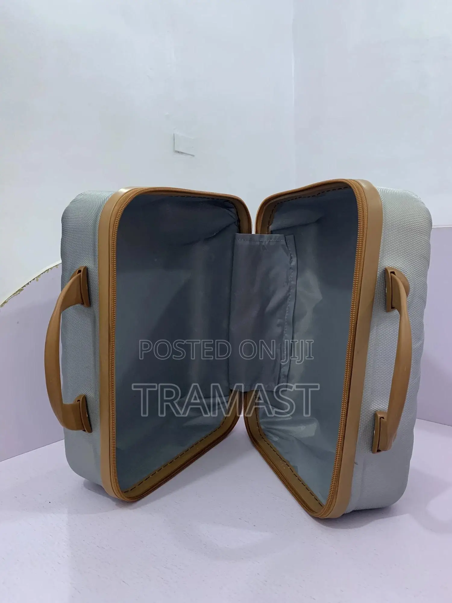 Leader Polo Handbag