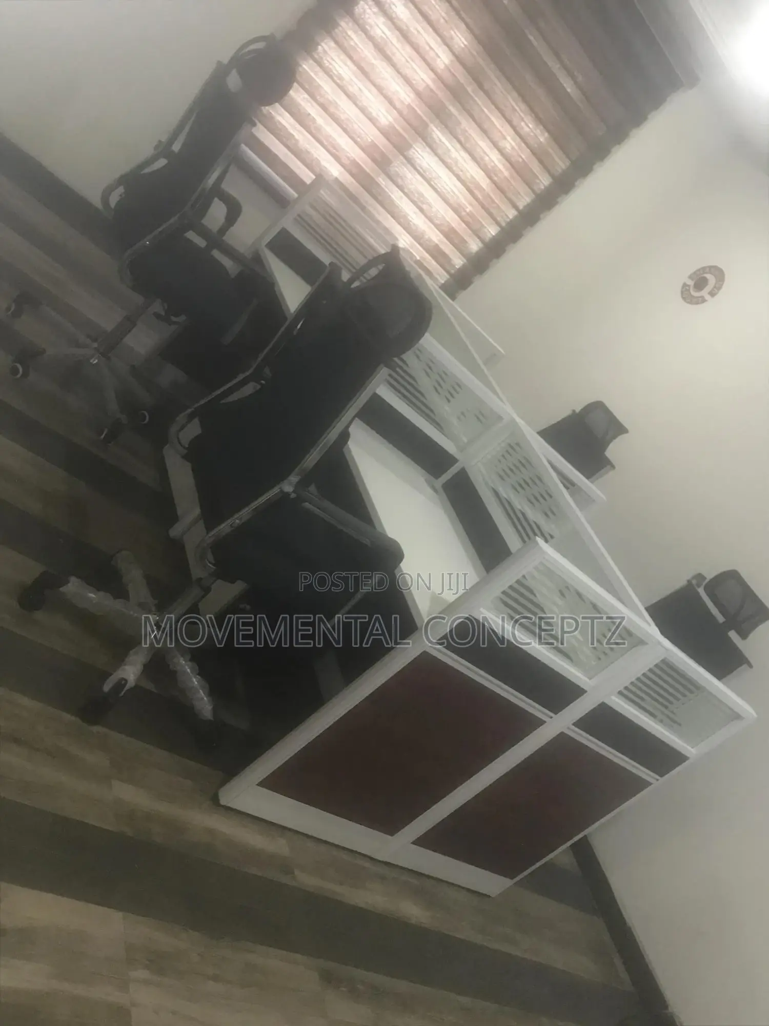 4 Seater Work Station