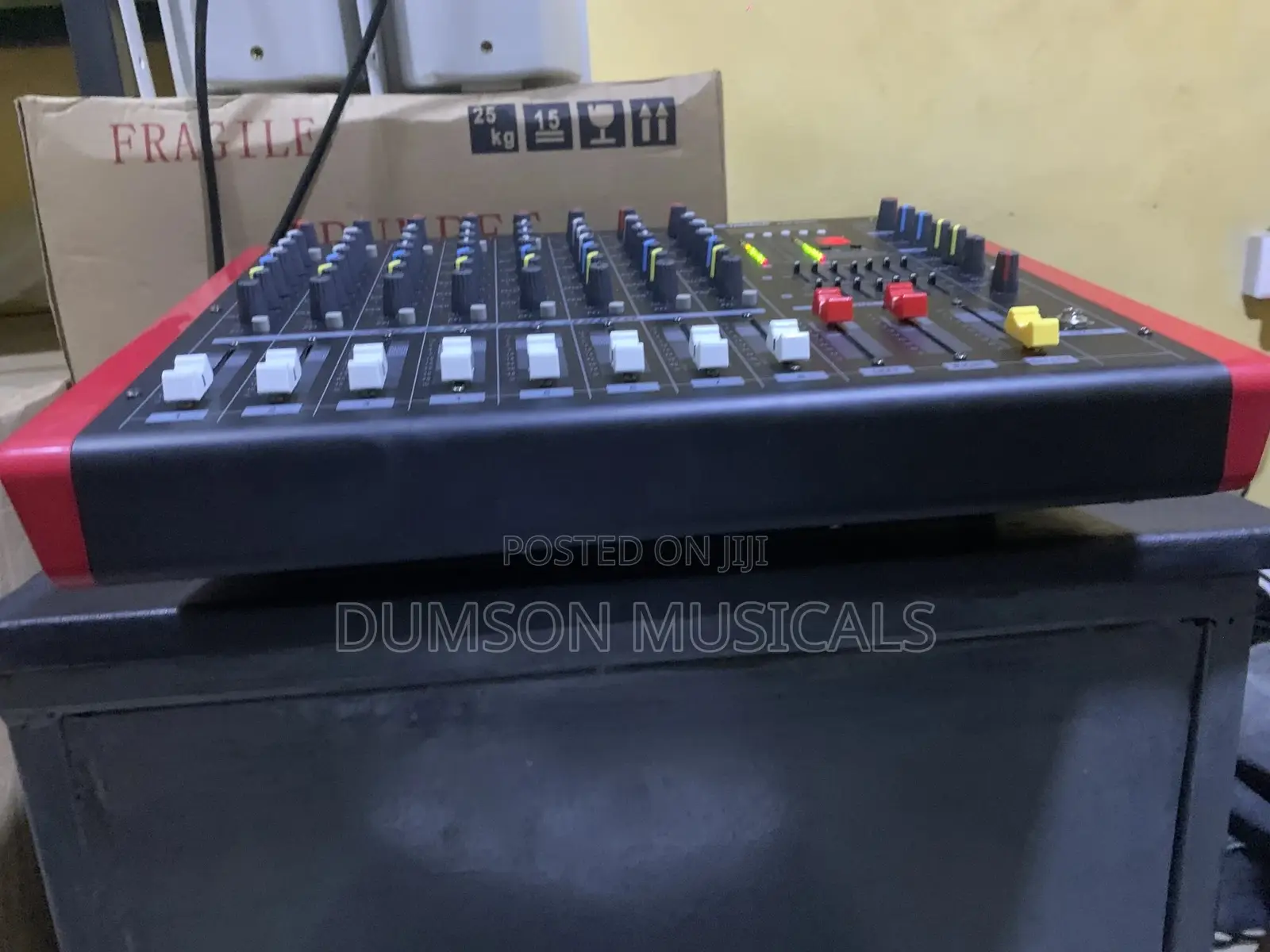 8 Channel Yamaha Powered Mixer