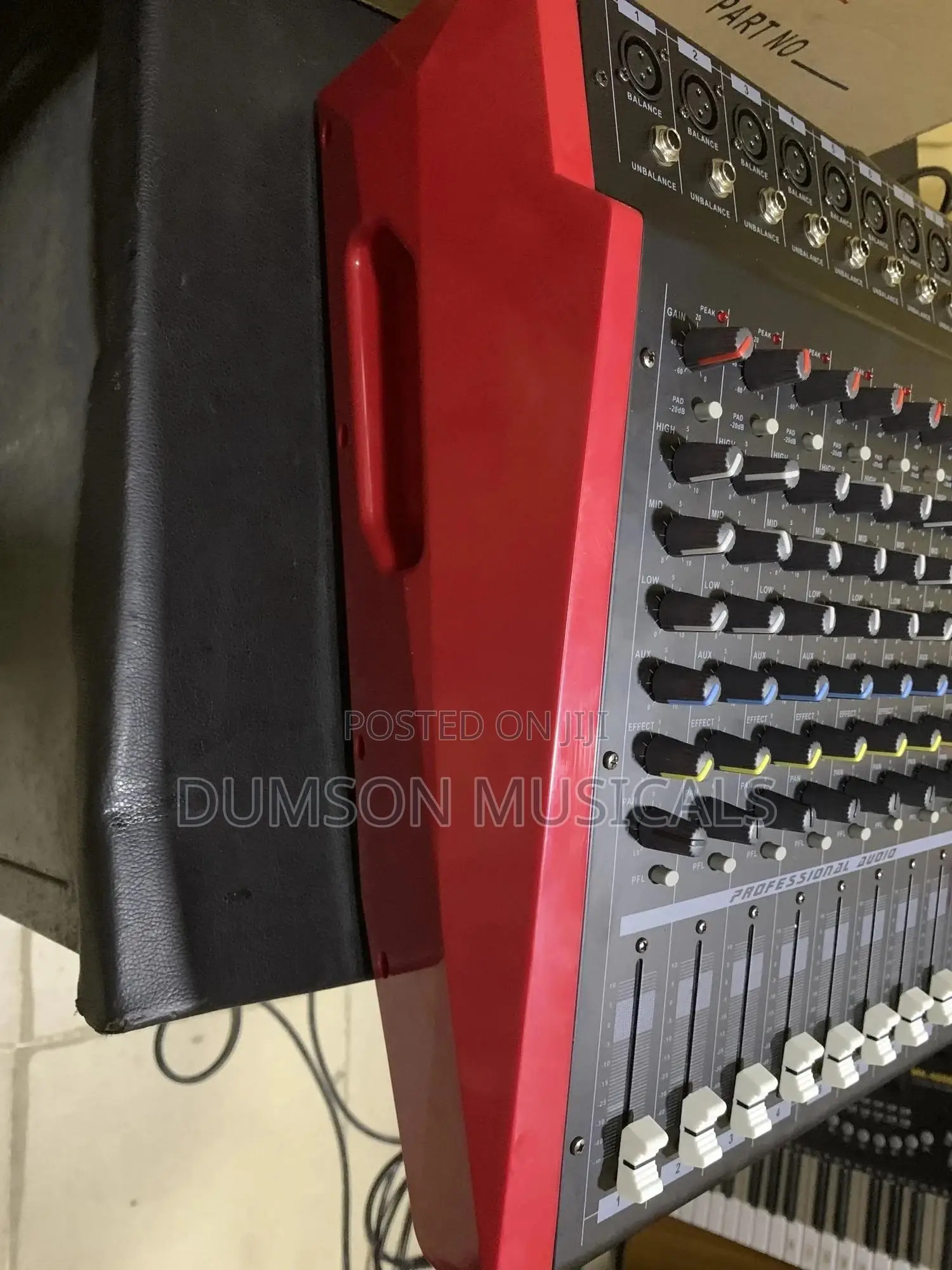 8 Channel Yamaha Powered Mixer