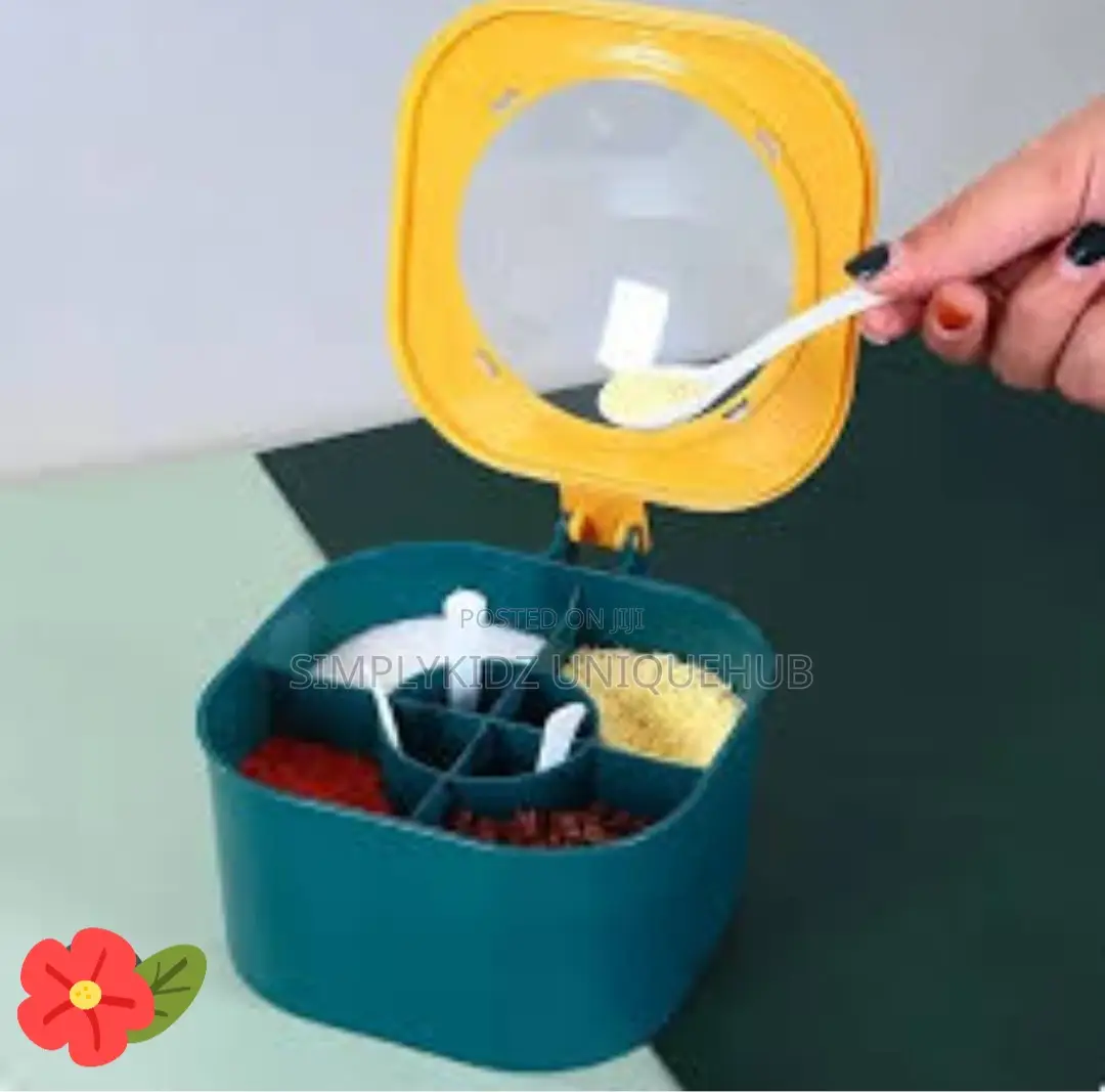 4-in-1 Seasoning Box With Spoon Spice Jar Multi Compartment