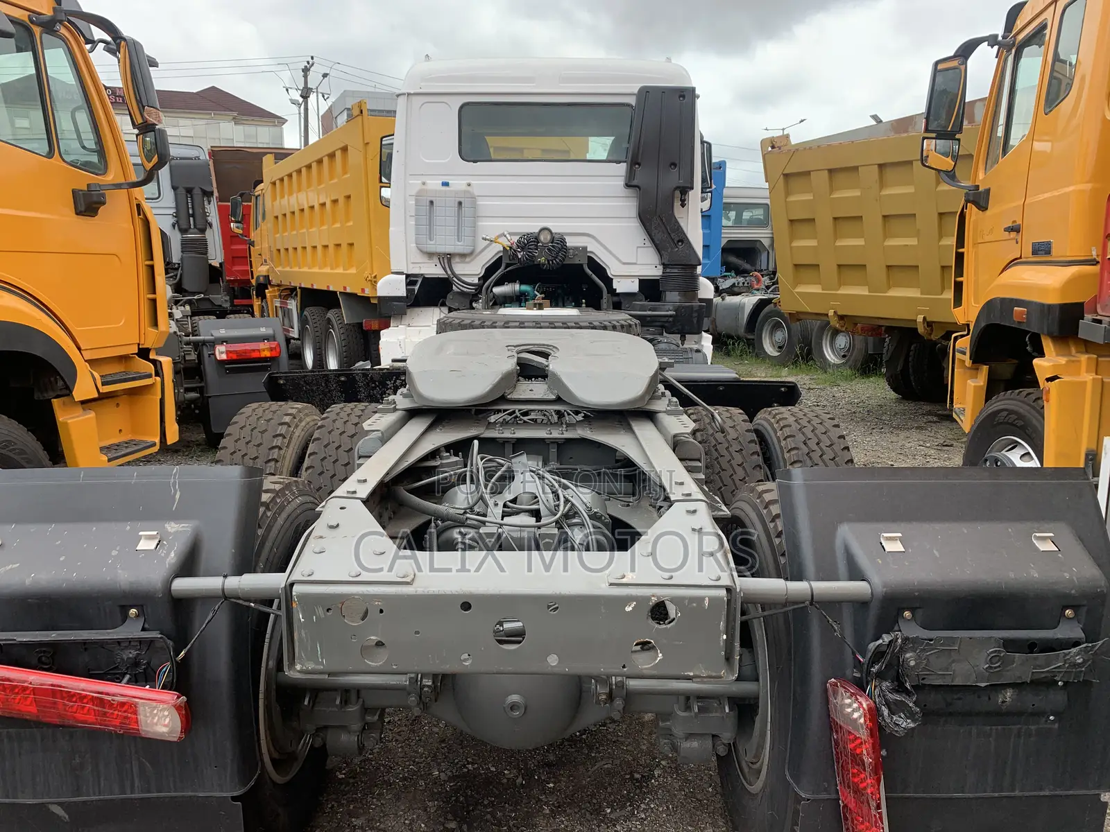 Foreign Used Howo Sinotruck Tractor Head.