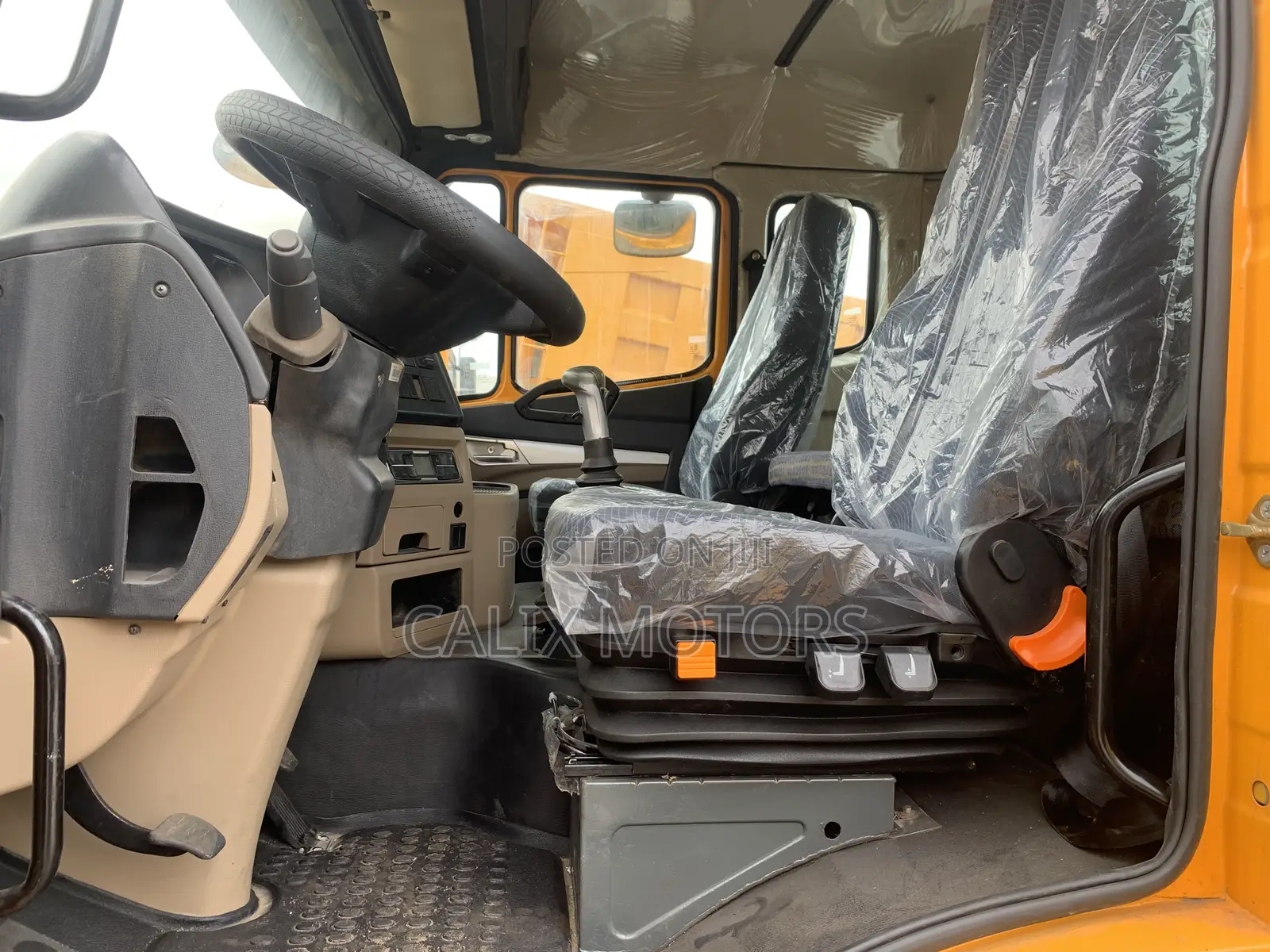 Foreign Used Howo Sinotruck Tractor Head.