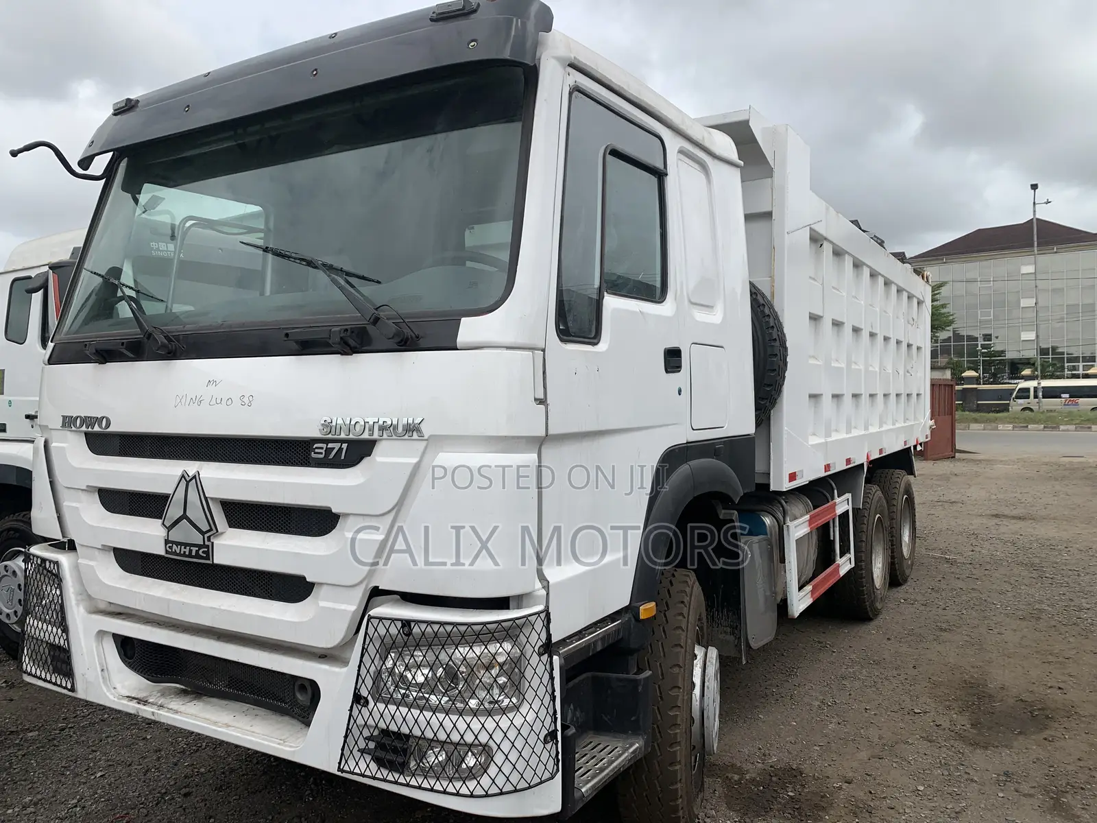 Foreign Used Howo Sinotruck Truck 371hp