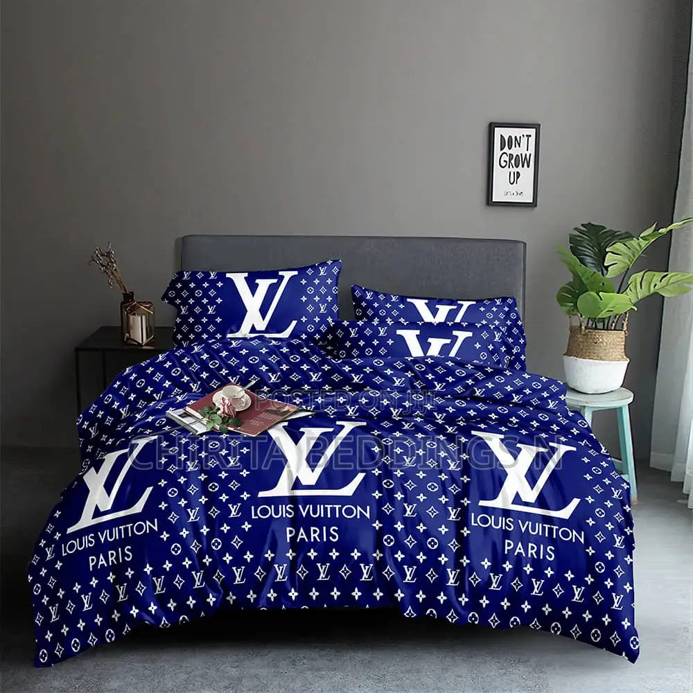 Bedsheet With 4 Pillowcases