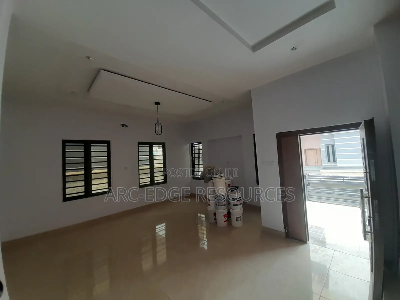 4bdrm Duplex in Ago Palace for sale