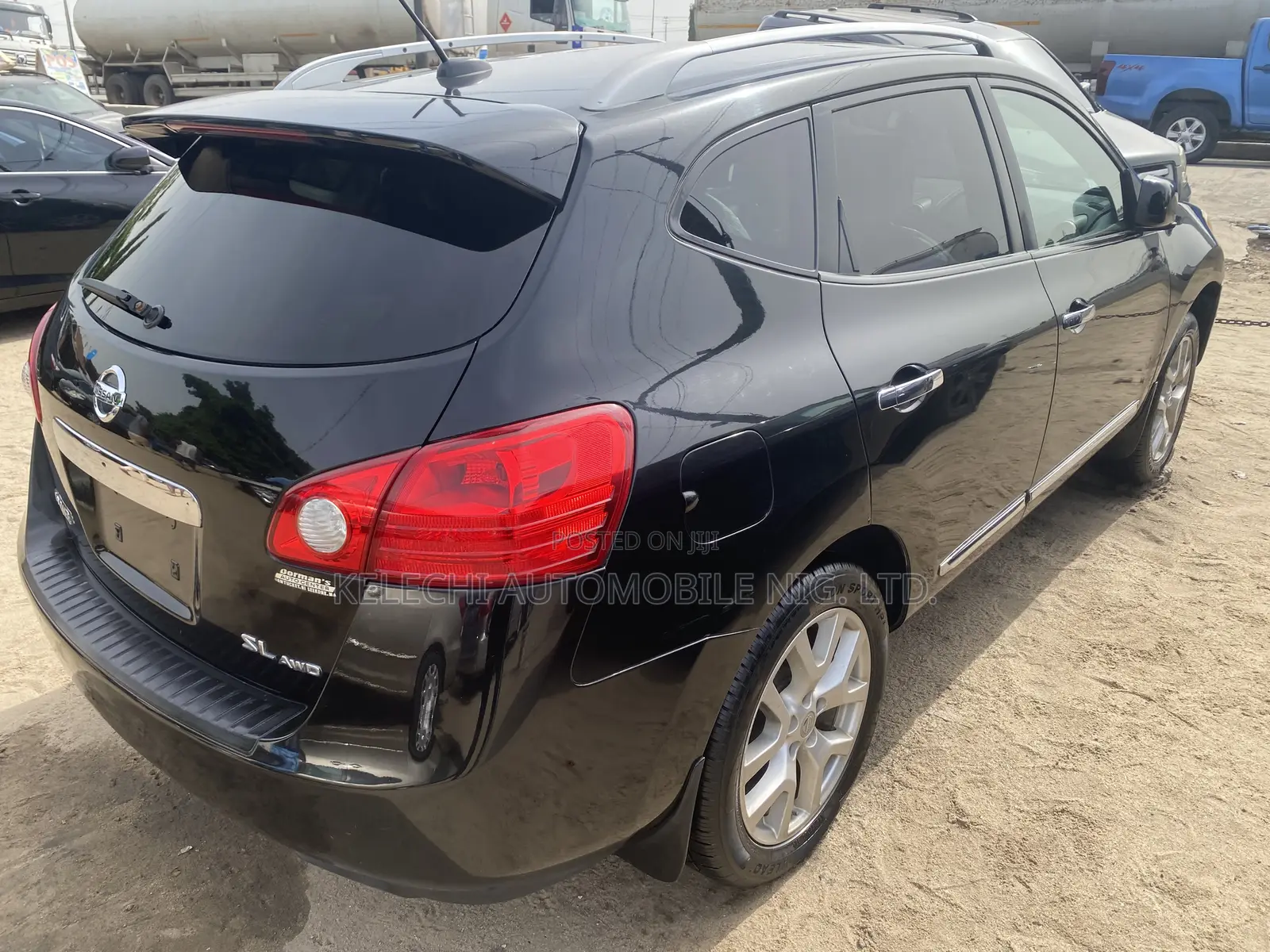 Nissan Rogue S 2011 Black