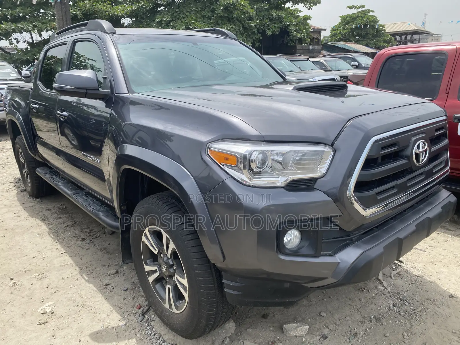 Toyota Tacoma 4dr Double Cab 2016 Black