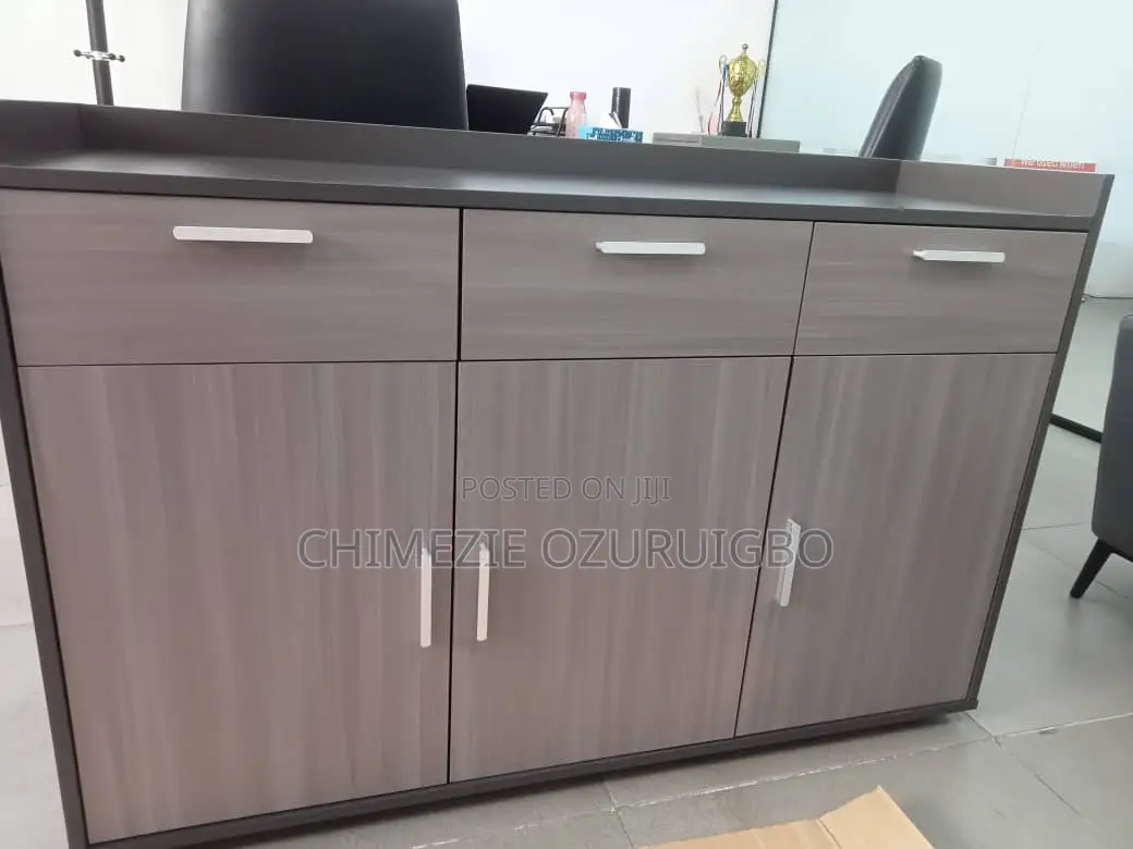 1.2 Meters Black and Grey Credenza/Coffee Table