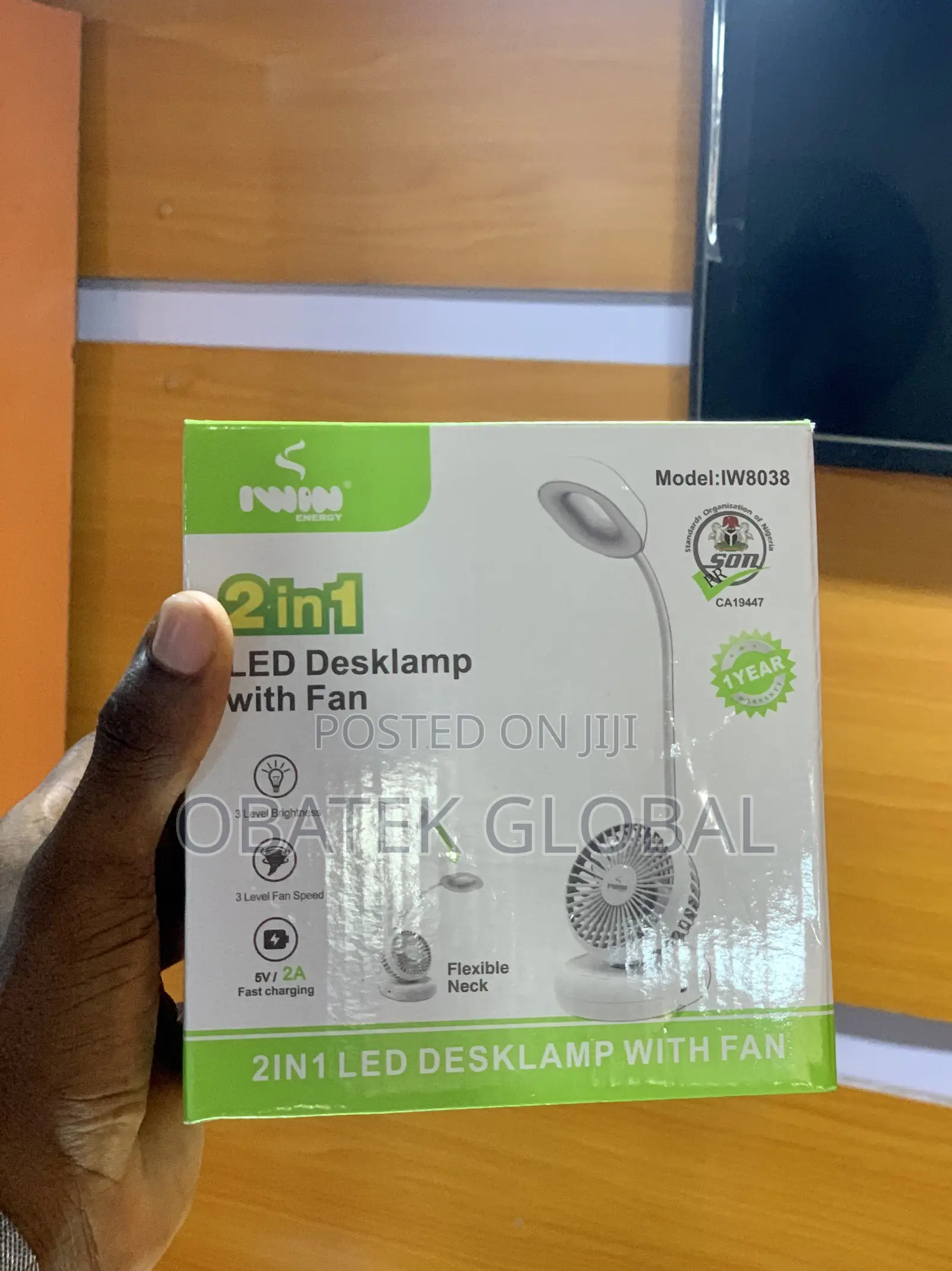 2 in 1 LED Desklamp With Fan