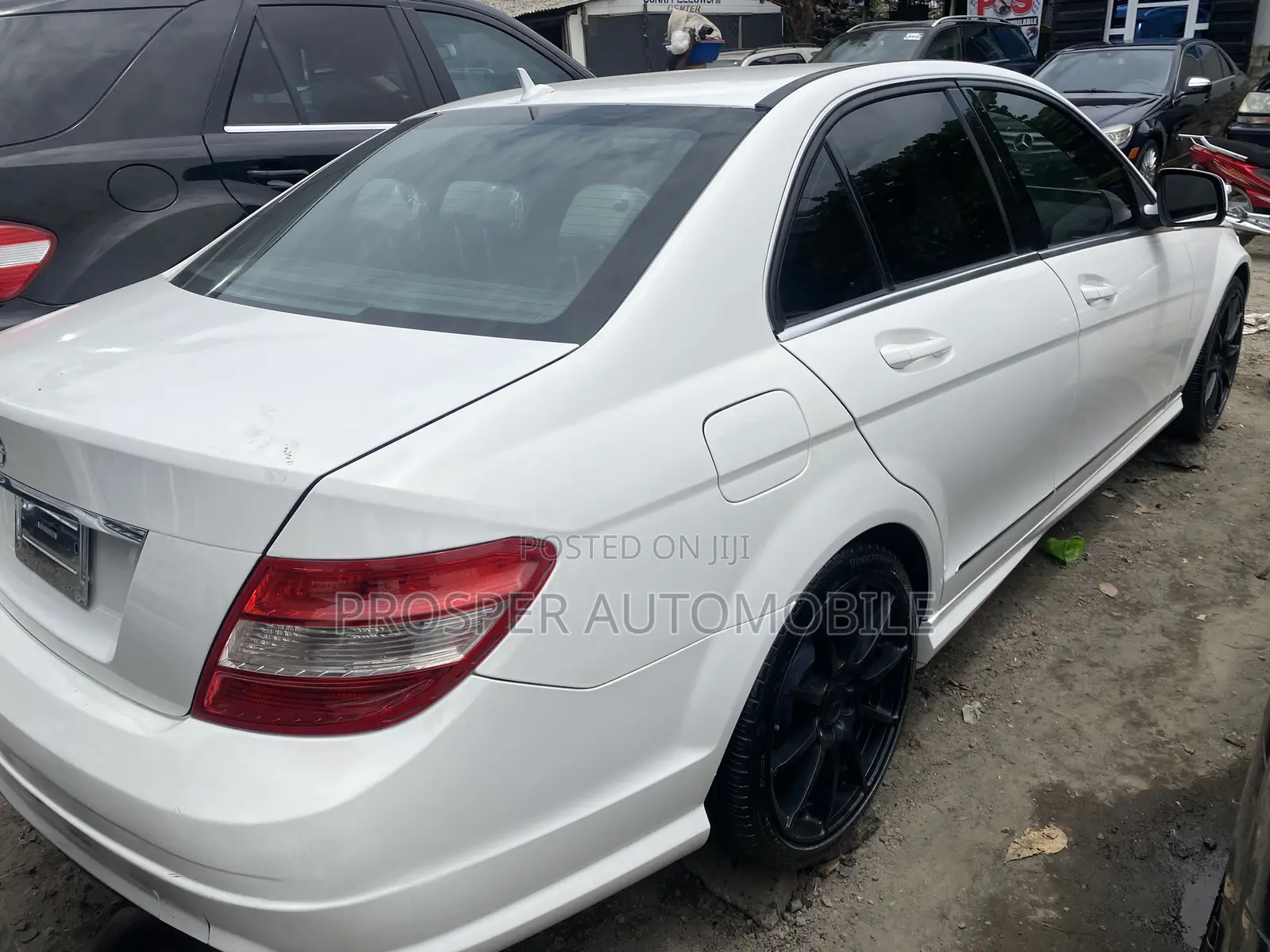 Mercedes-Benz C300 2010 White