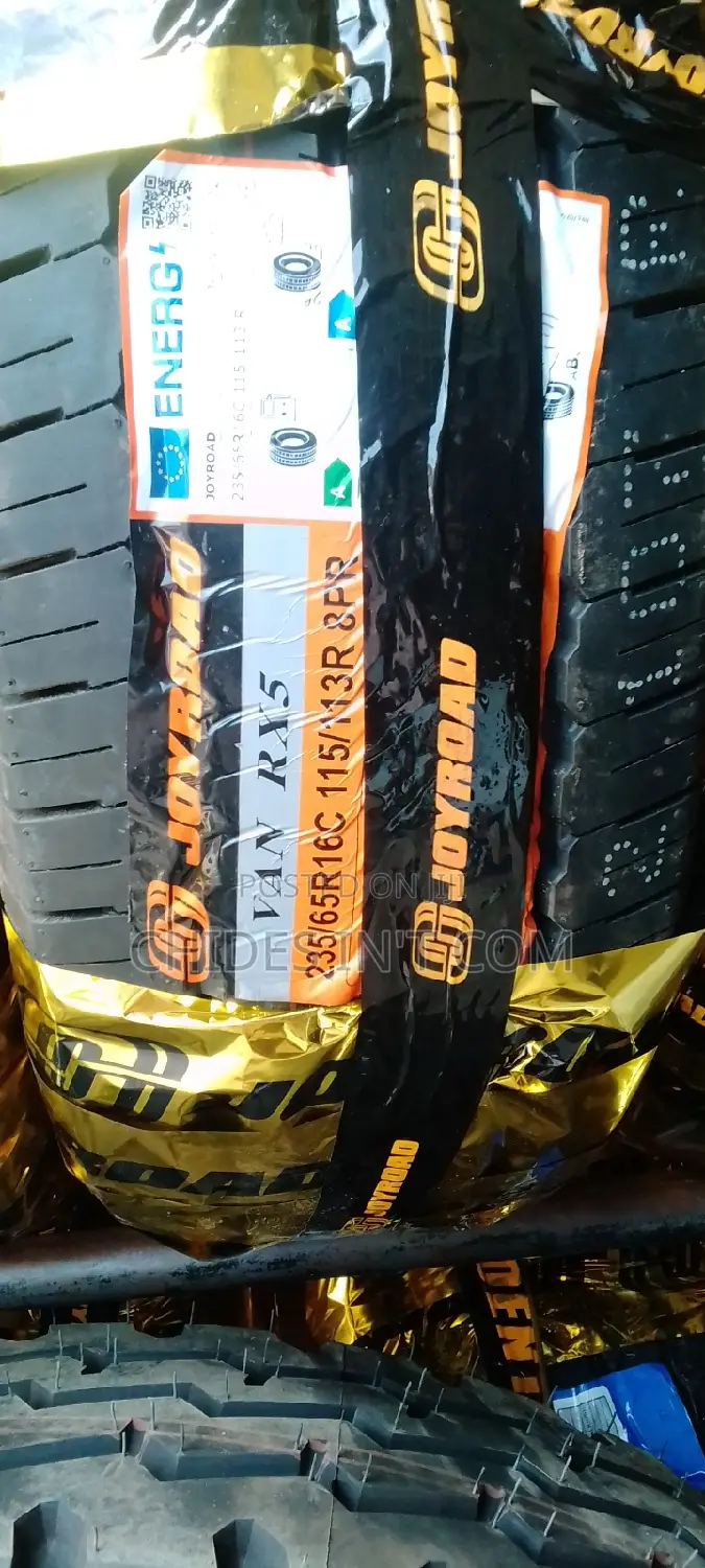 235/65/16c Joy Rood Tire