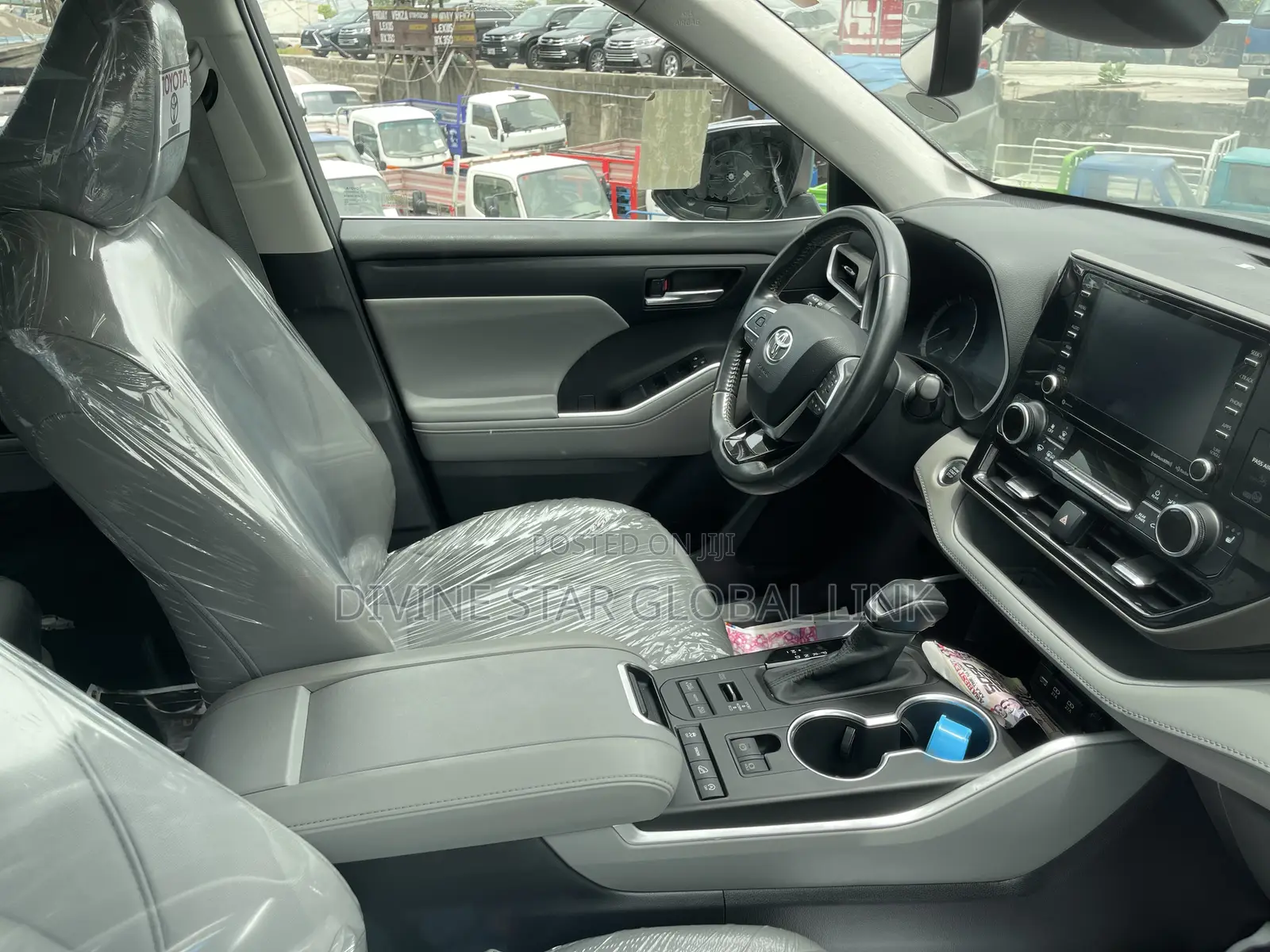 Toyota Highlander XLE AWD 2020 Gray