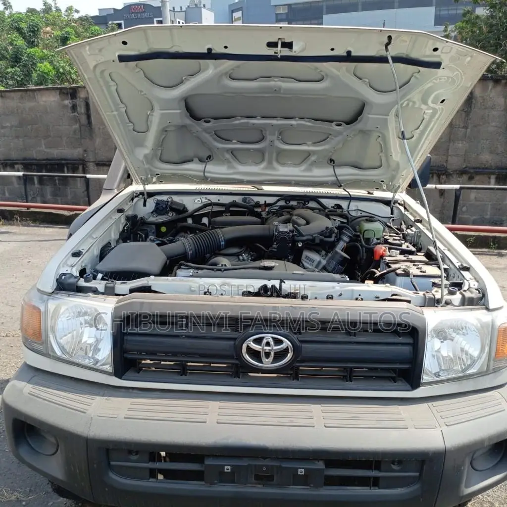 New Toyota Land Cruiser 3.5 Petrol 4WD 2022 White