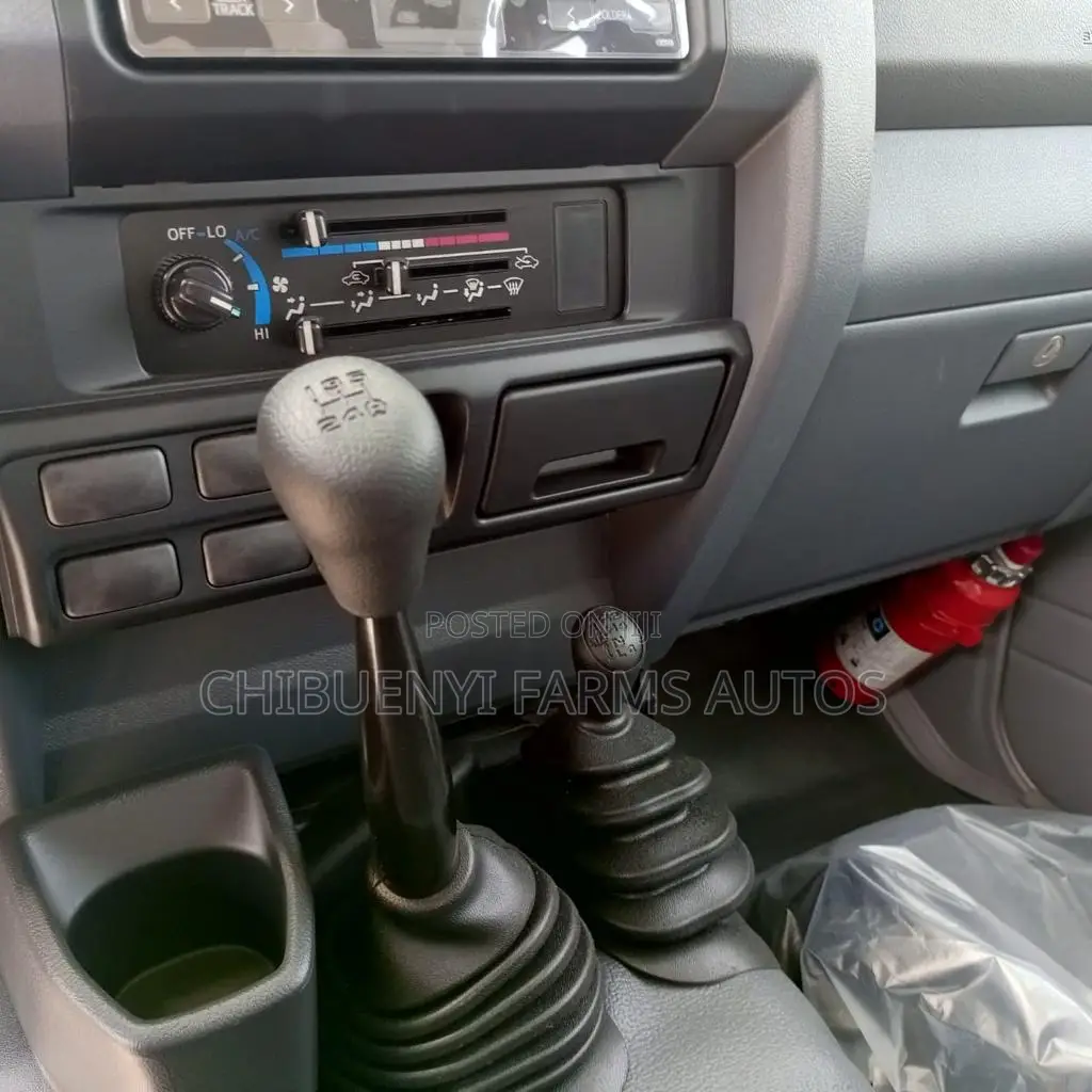 New Toyota Land Cruiser 3.5 Petrol 4WD 2022 White