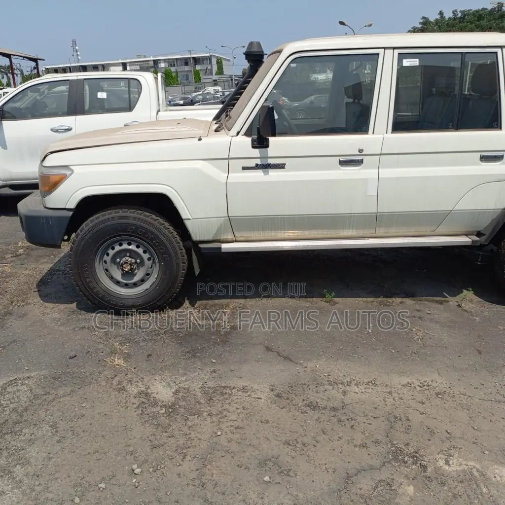 New Toyota Land Cruiser 3.5 Petrol 4WD 2022 White