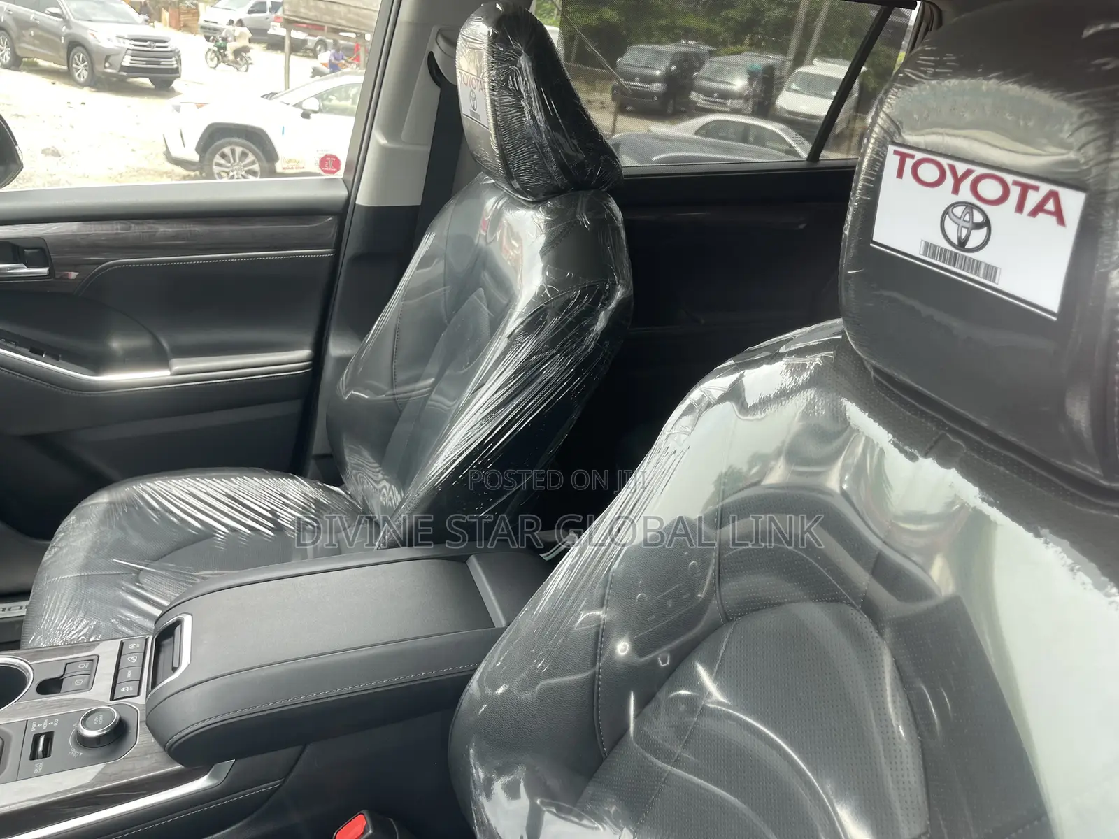 Toyota Highlander Limited 2022 Black