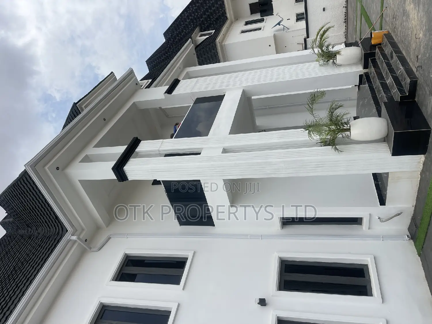 6bdrm Duplex in Kefab Metropolis, Gwarinpa for sale
