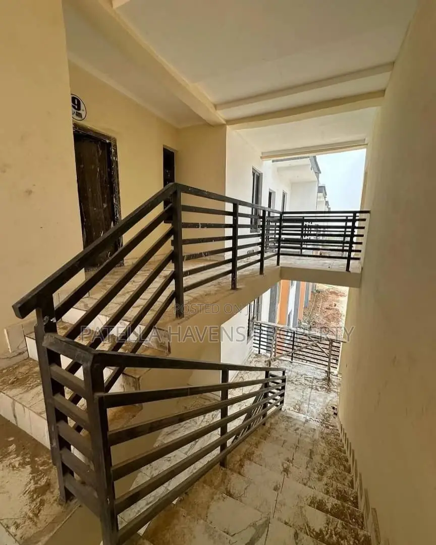 Spacious 4 Bedroom Flat(2nd Floor)