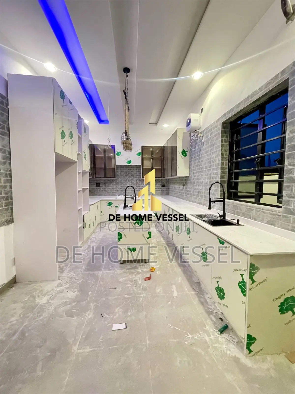 5bdrm Duplex in Ajah for sale