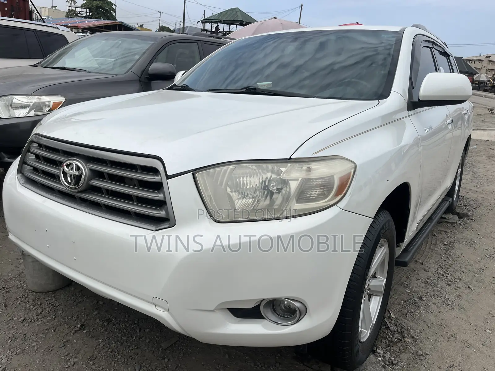 Toyota Highlander Limited 2010 White