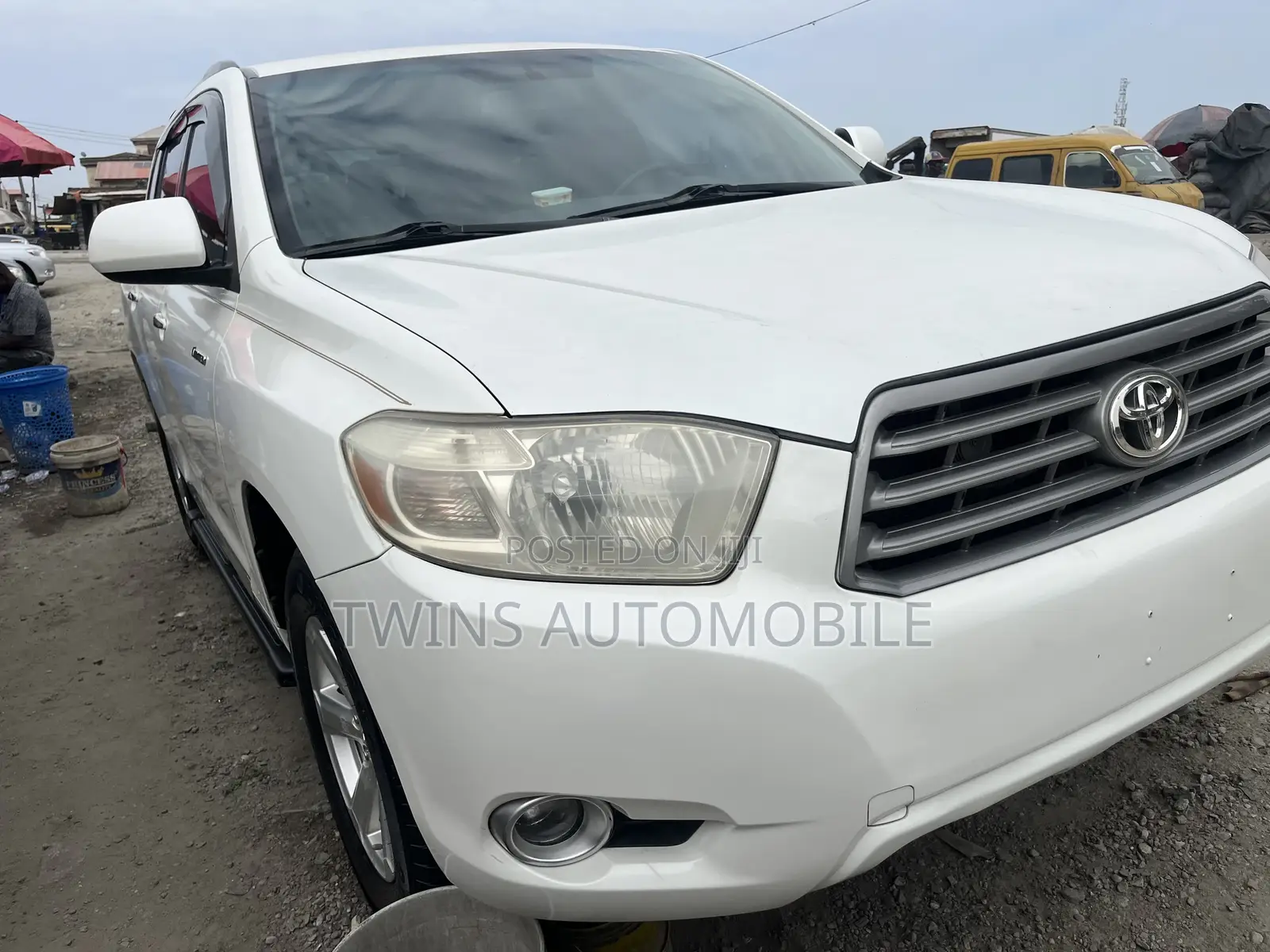Toyota Highlander Limited 2010 White