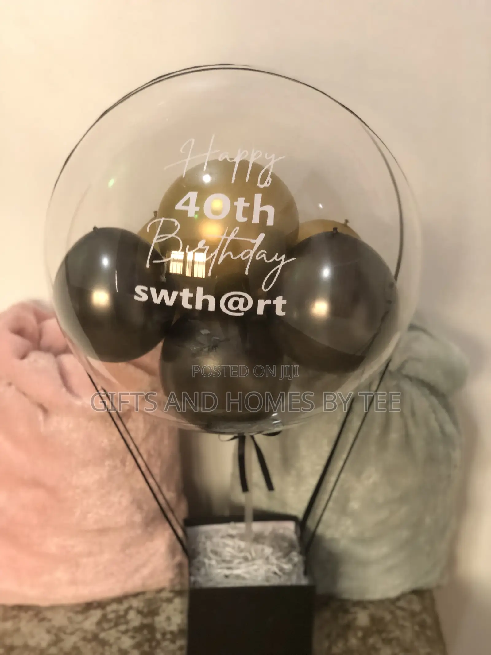 Empty Square Shaped Balloon Gift Box
