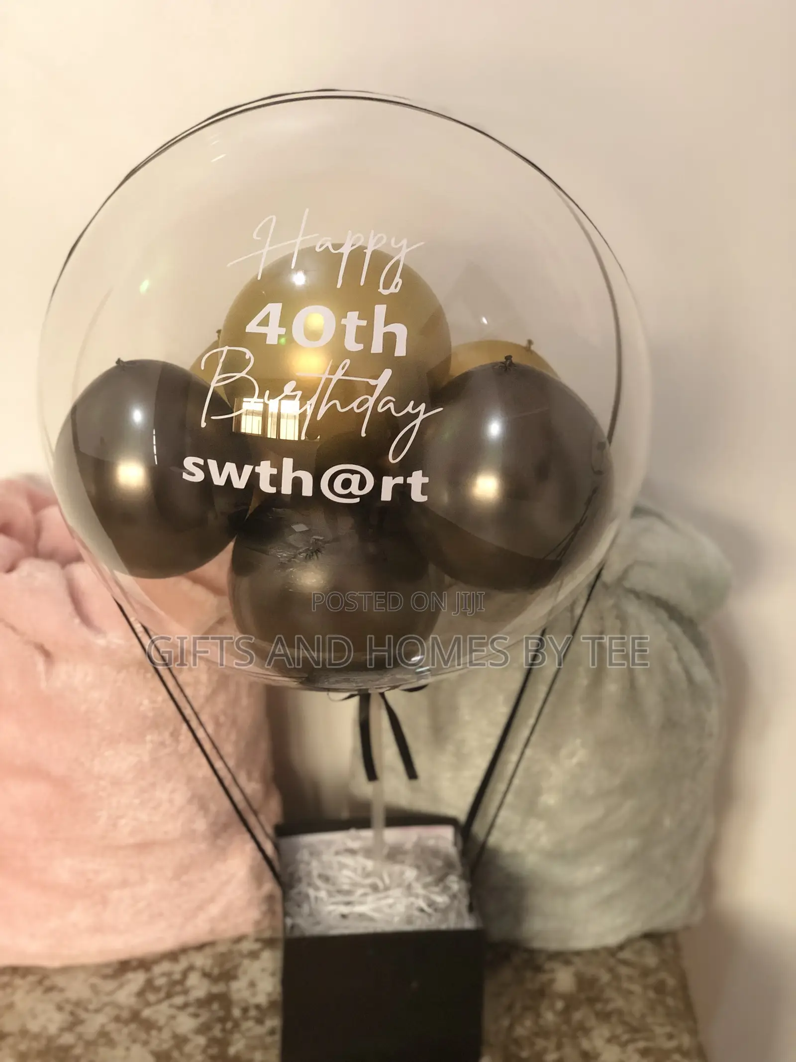 Empty Square Shaped Balloon Gift Box