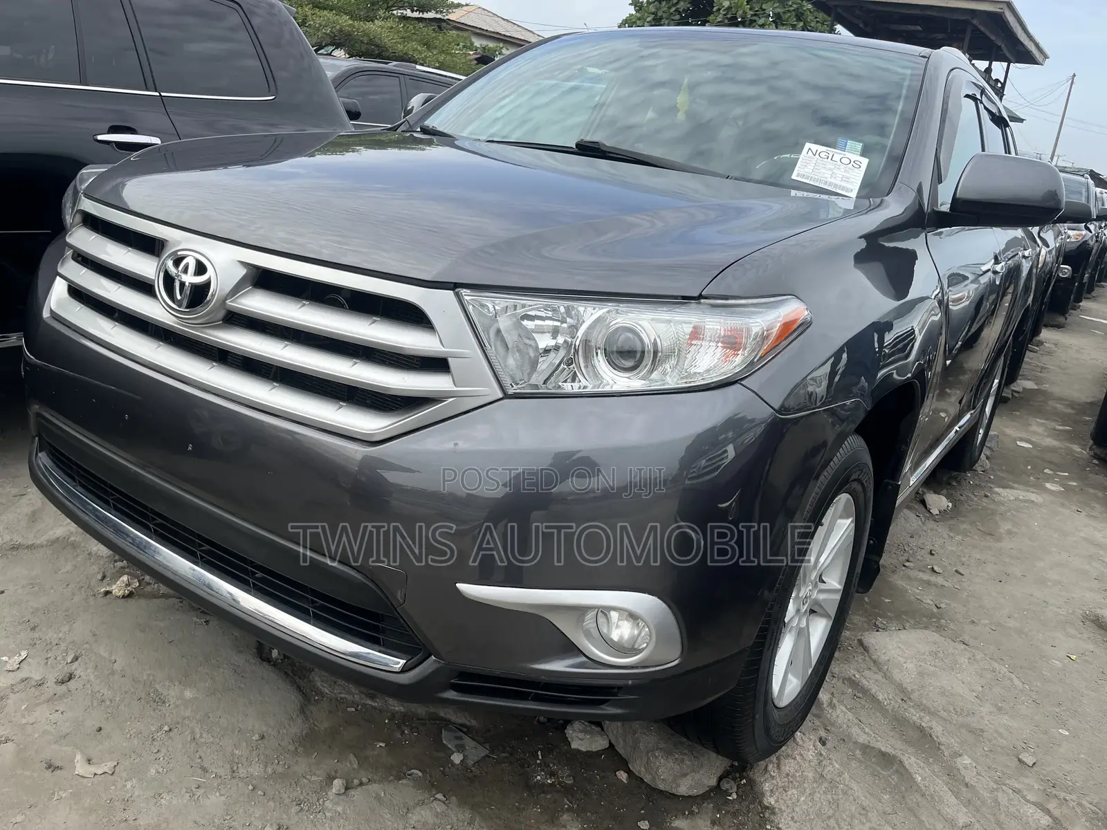 Toyota Highlander Limited 2012 Gray