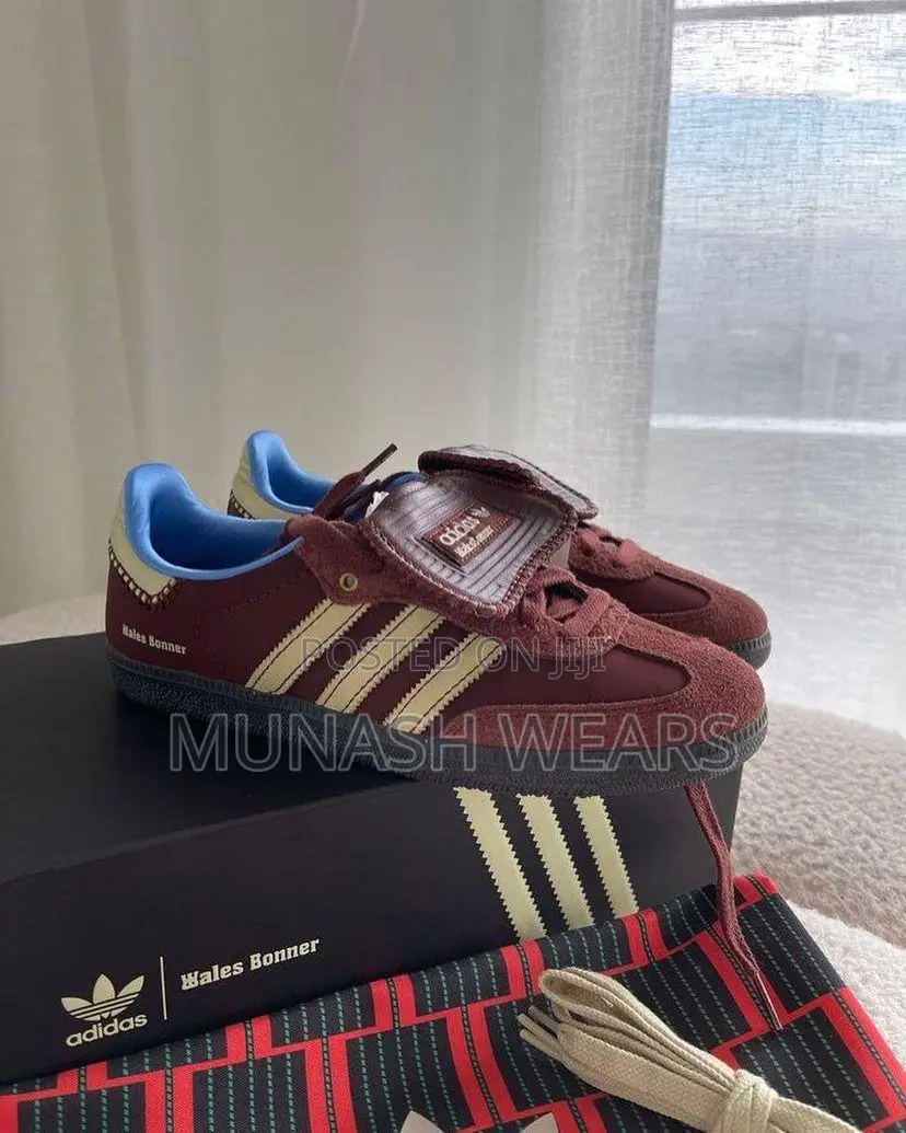 Original Addidas Sneakers