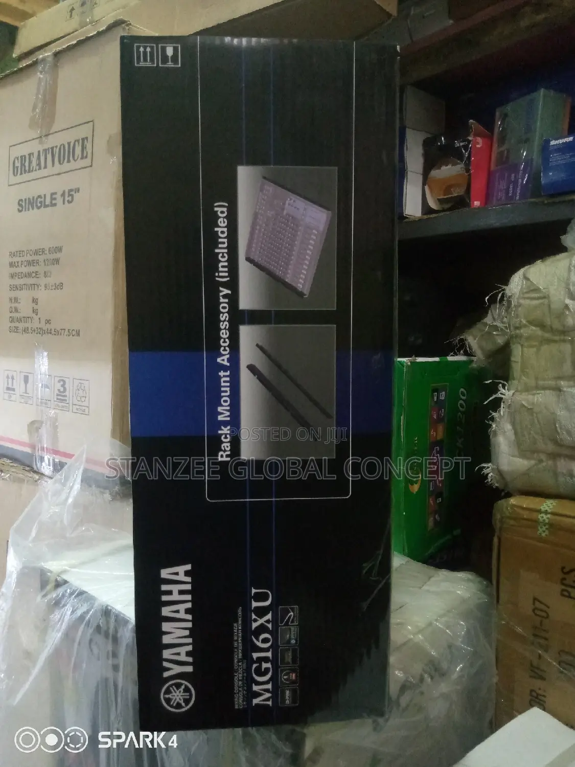 Yamaha MG16XU 16 Channel Analog Mixing Console