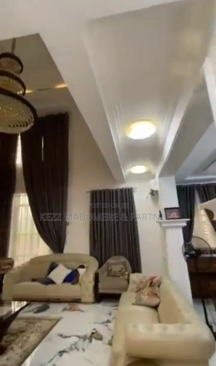 Furnished 6bdrm Duplex in Golf Estate Annex , for sale