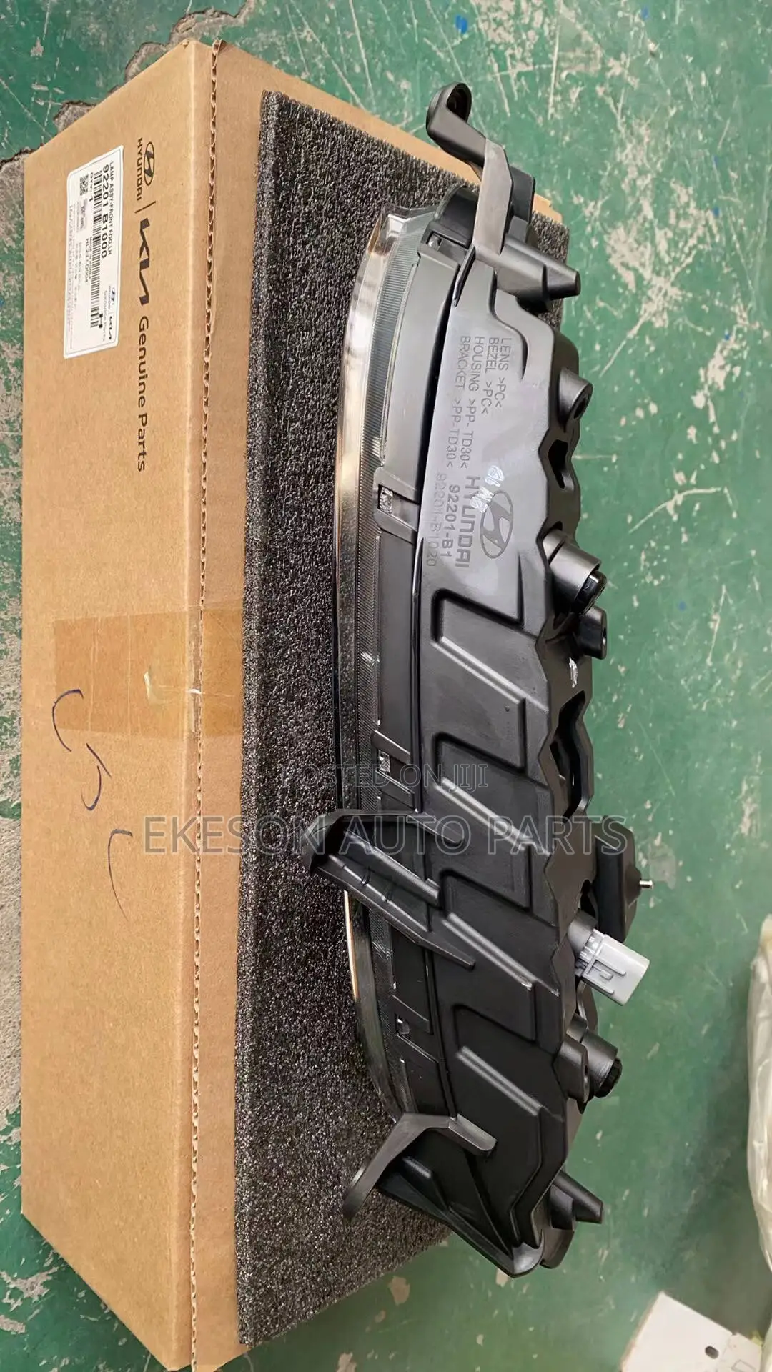 LED Fog Lamp Fog Light Hyundai Genesis 2016 2017 2018 2019
