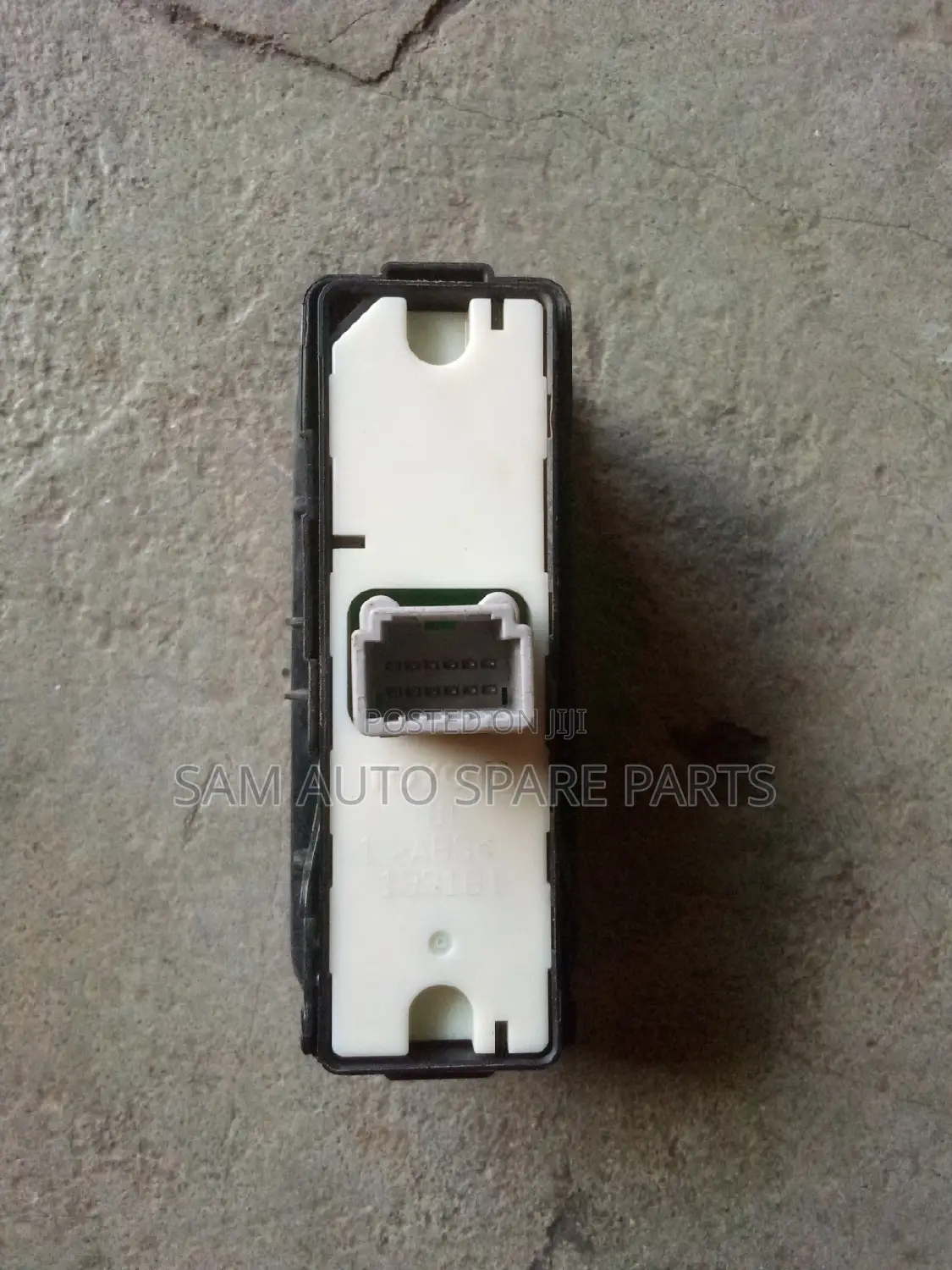 Lexus RX 350 2018 Model Front Right Power Button