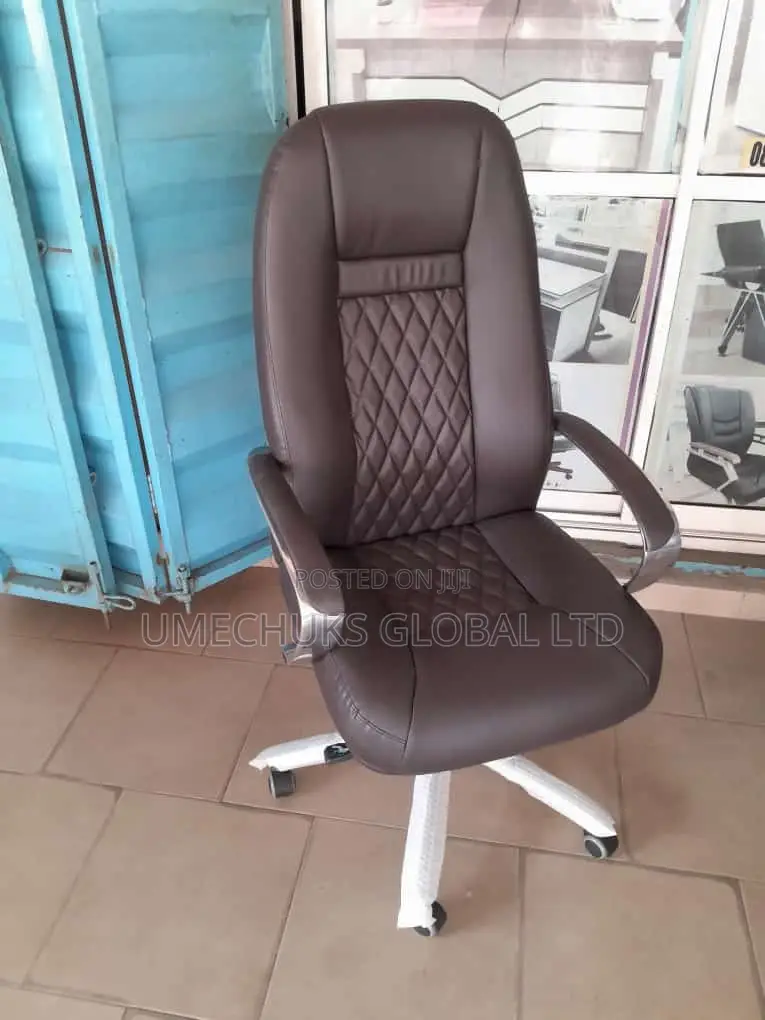 Super Quality Executive Office Swivel Chair