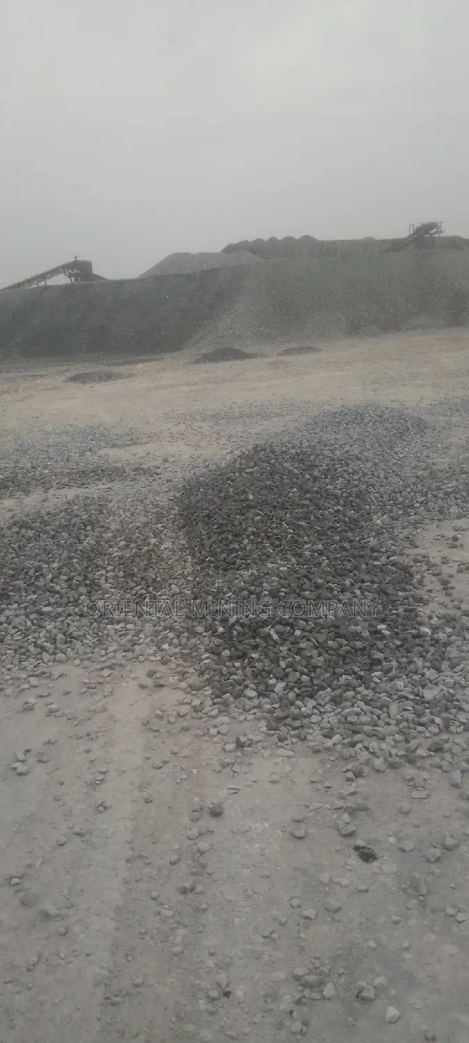 Chippings and Granite From the Minig Company