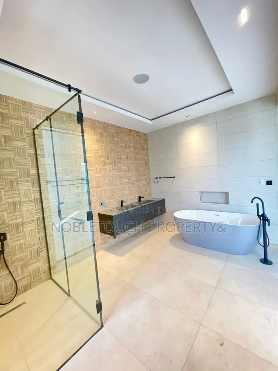 5bdrm Duplex in Ikoyi Lagos, Banana Island for sale